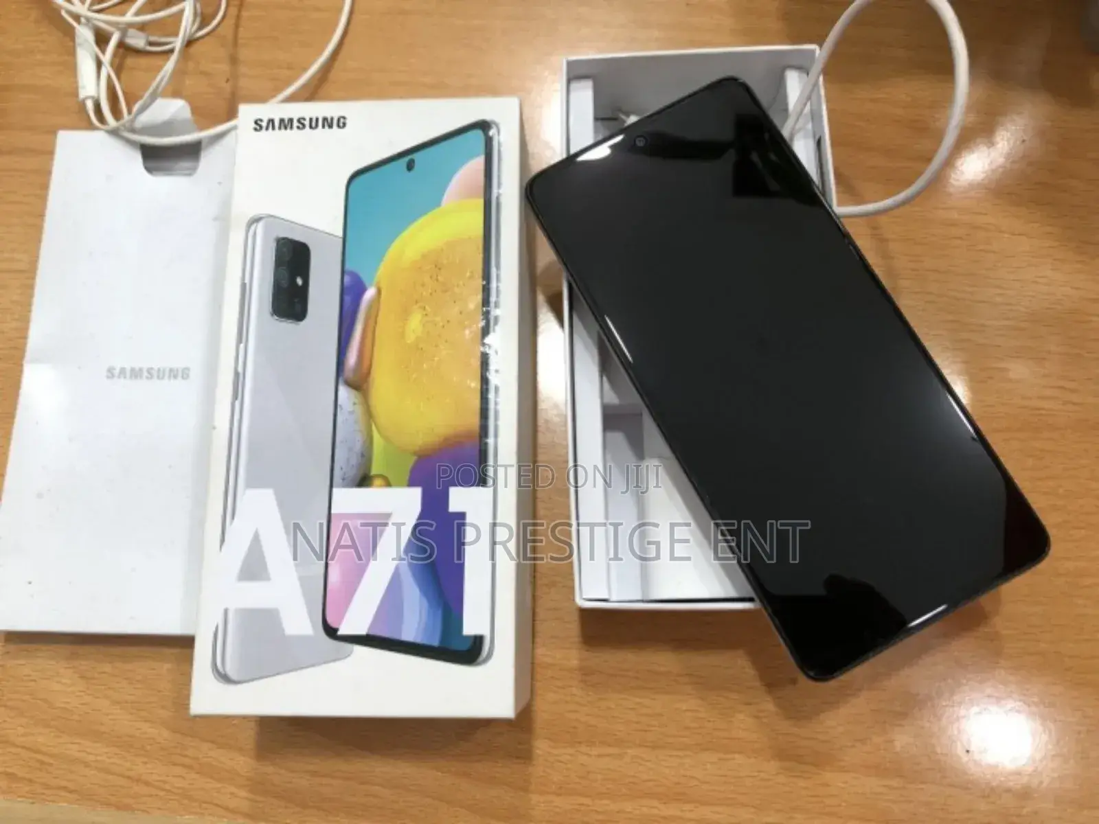 New Samsung Galaxy A71 5G 128 GB Black