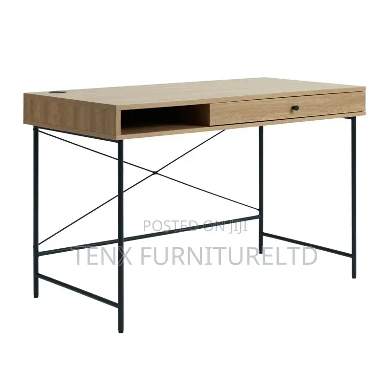 Computer Table (Uptoes)