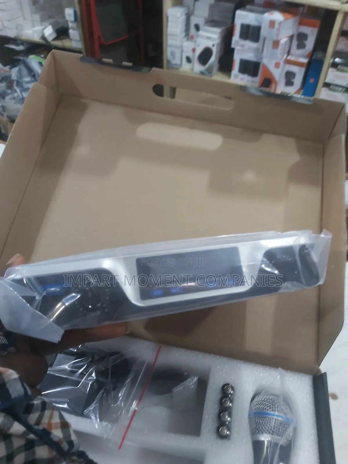 Shure Sh 869 Wireless UHF Microphone