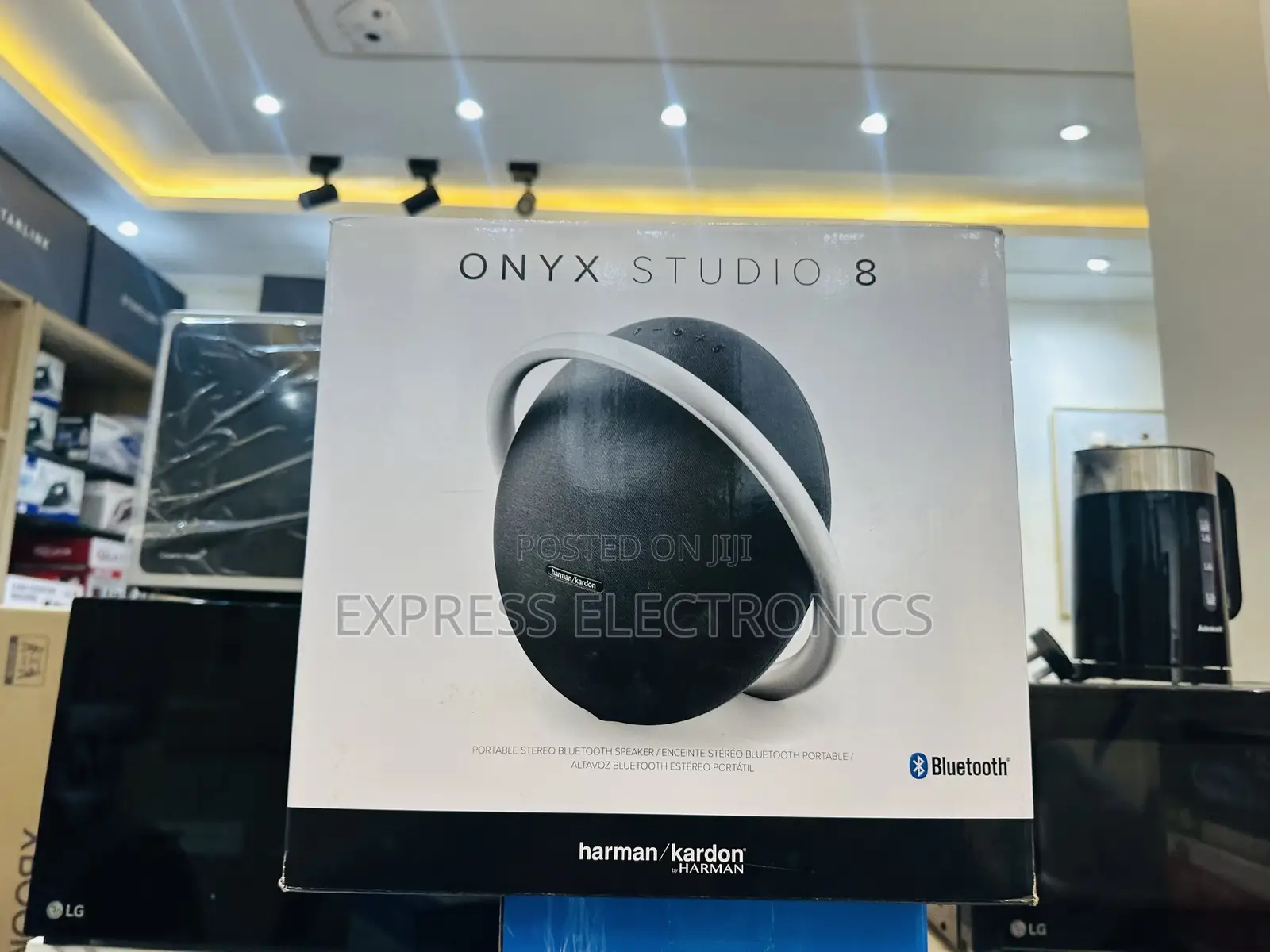 Soundwave Onyx 8 Bluetooth
