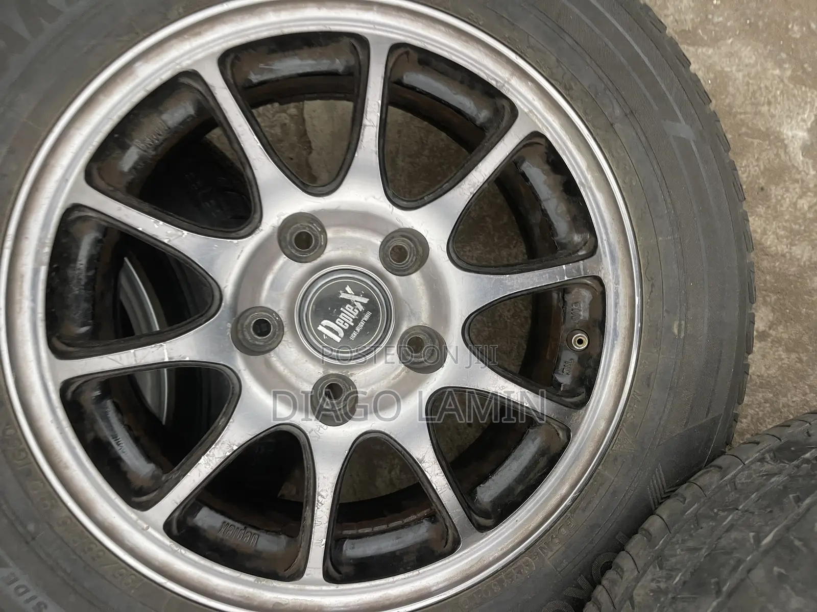 Nissan Rim
