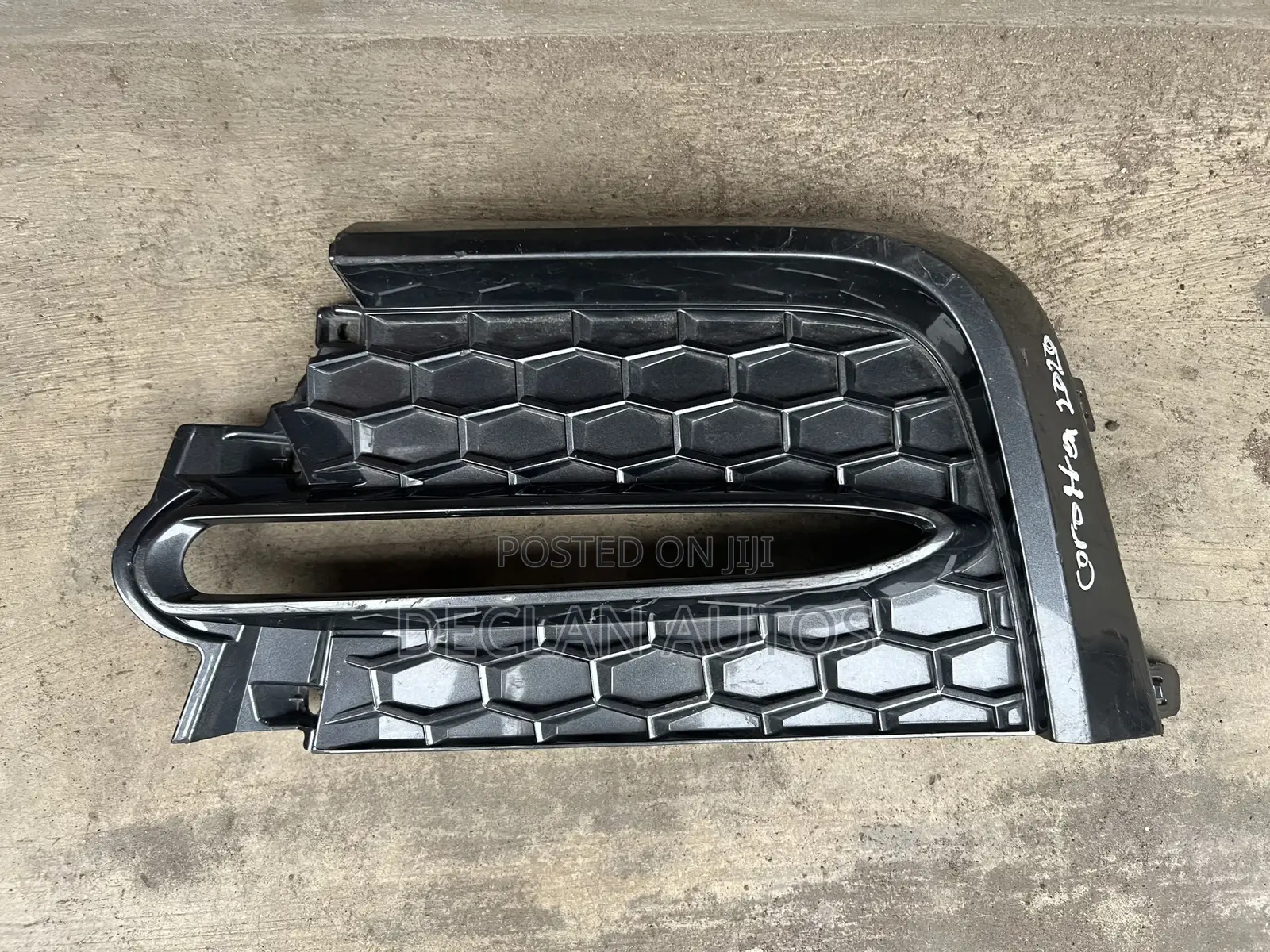 Toyota Corolla 2020 Foglight Cover