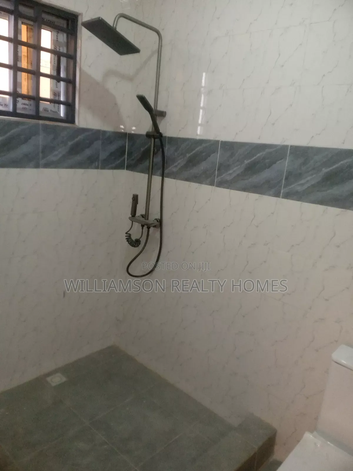 3bdrm House in Baatsonaa Area, for sale