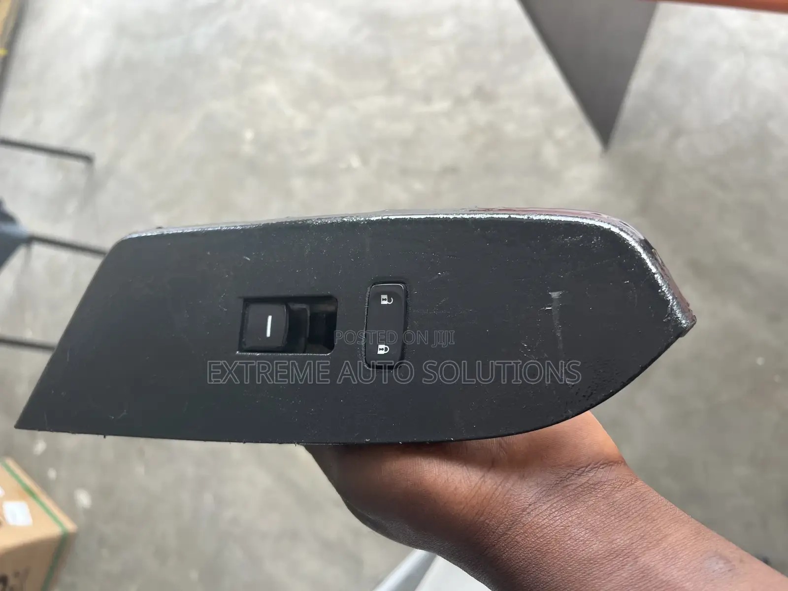 Honda CR-V 2019 Passenger Door Switch
