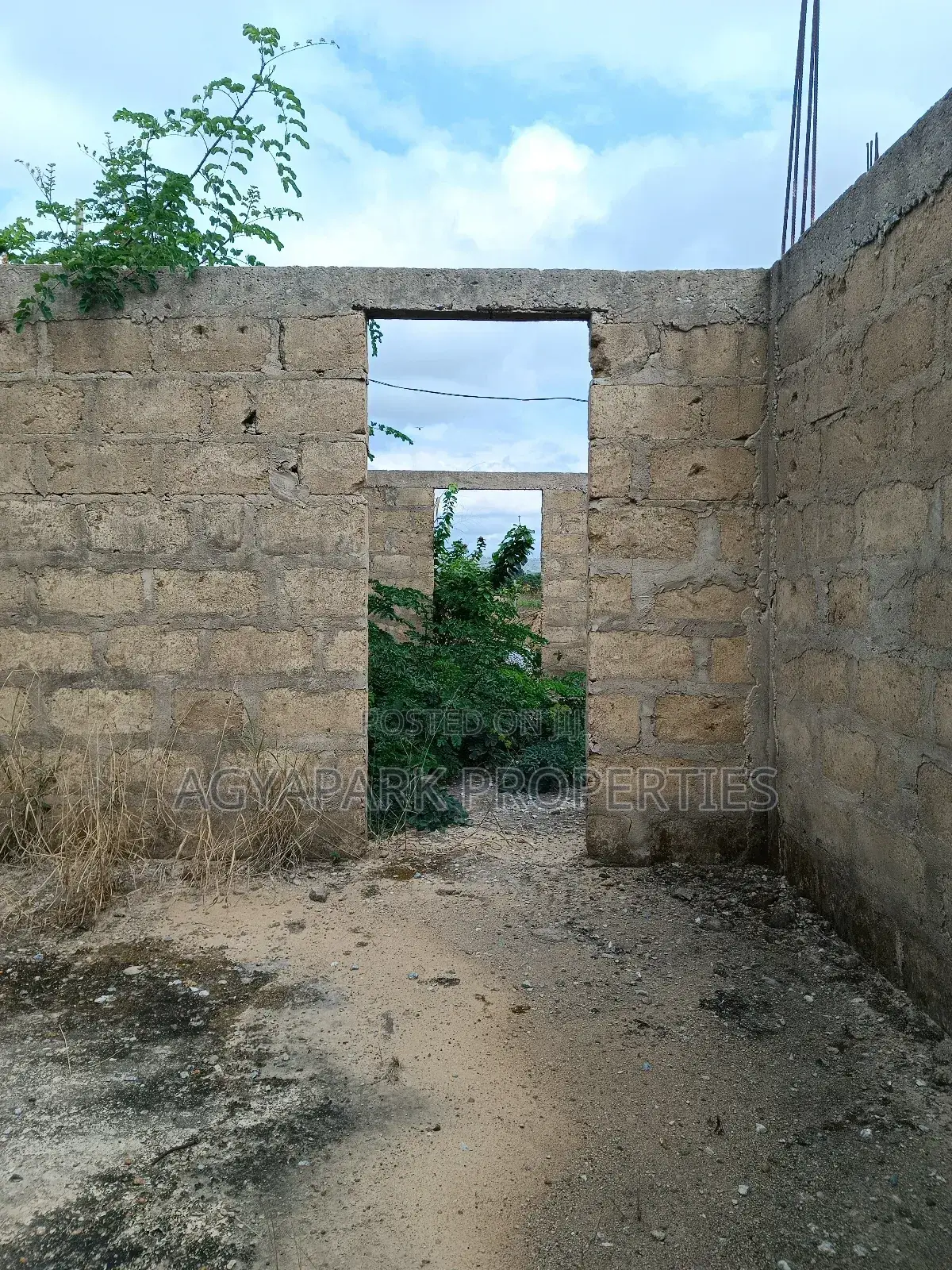 3bdrm House In Denkyira, Amasaman For Sale