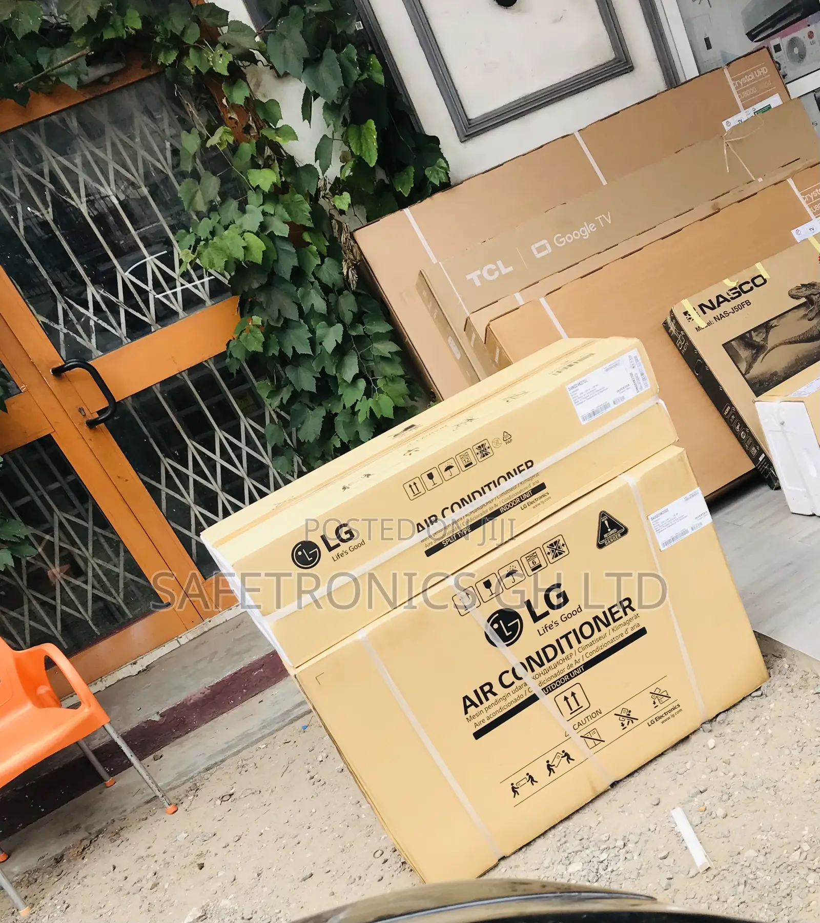  New 1.5 Horsepower Inverter LG White Split AC 