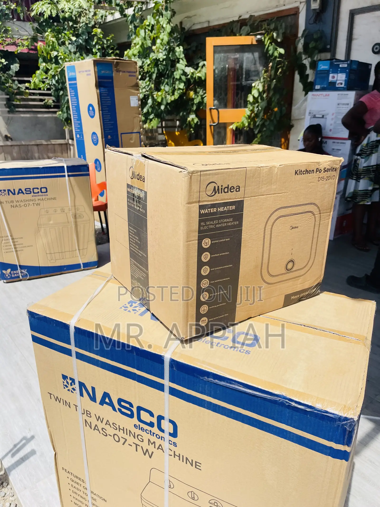 Authentic Midea 15 Storage Electric Water Heater(Black).