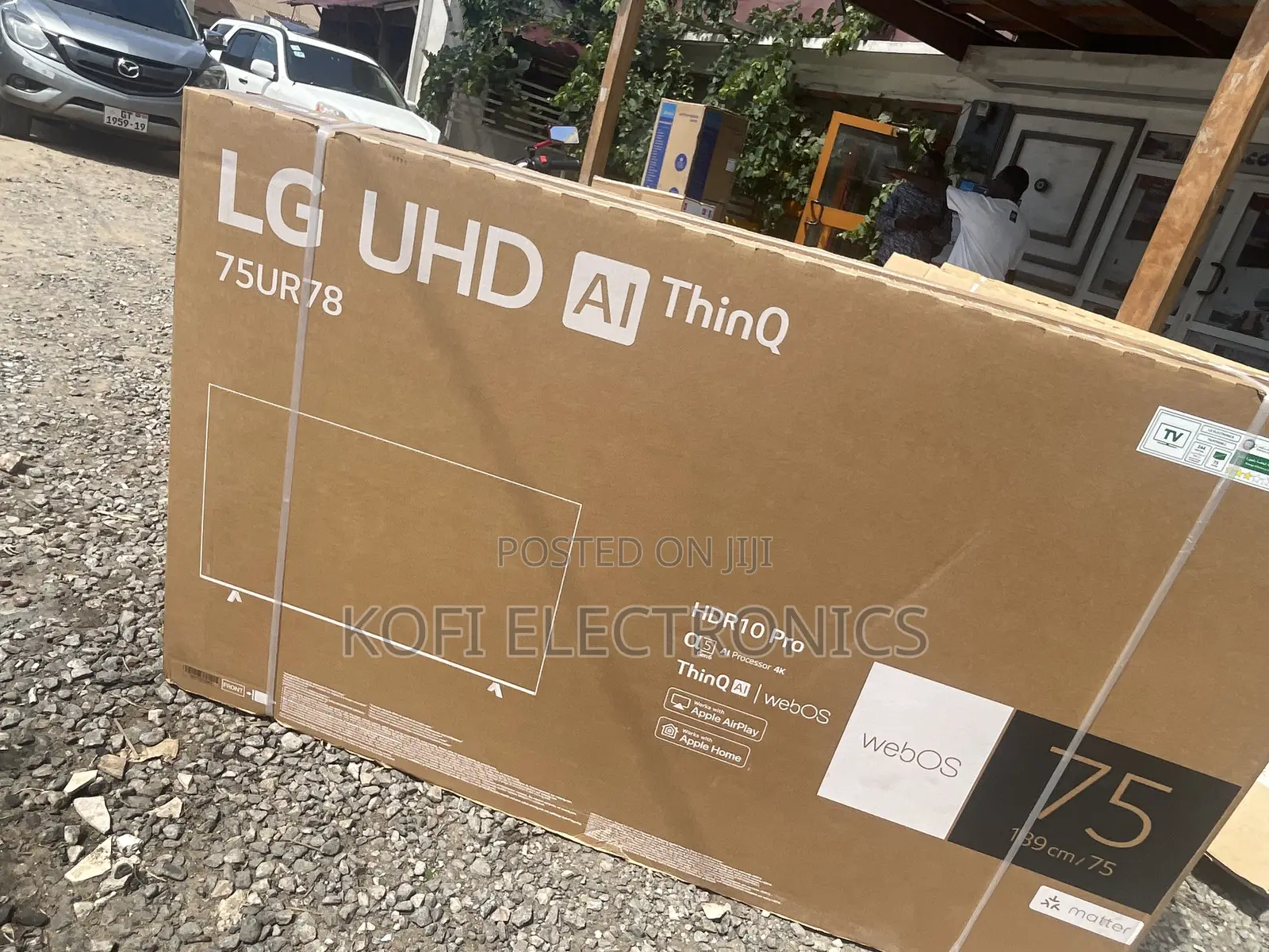 Easily Enjoy Content on 2023 LG UR7800 in 75-Inch Size