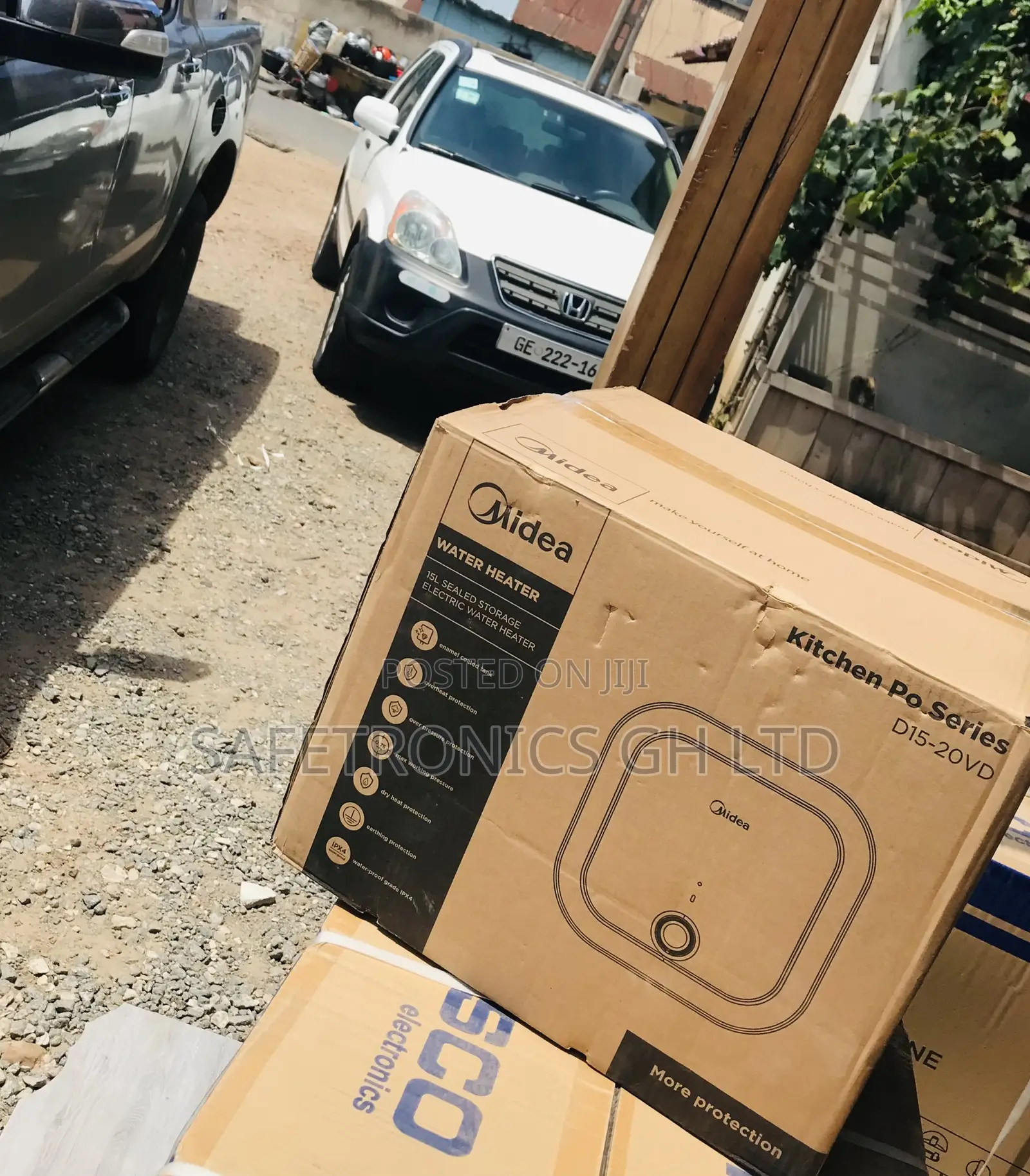 Adjustable 200W 15 Liters Midea Water Heater 