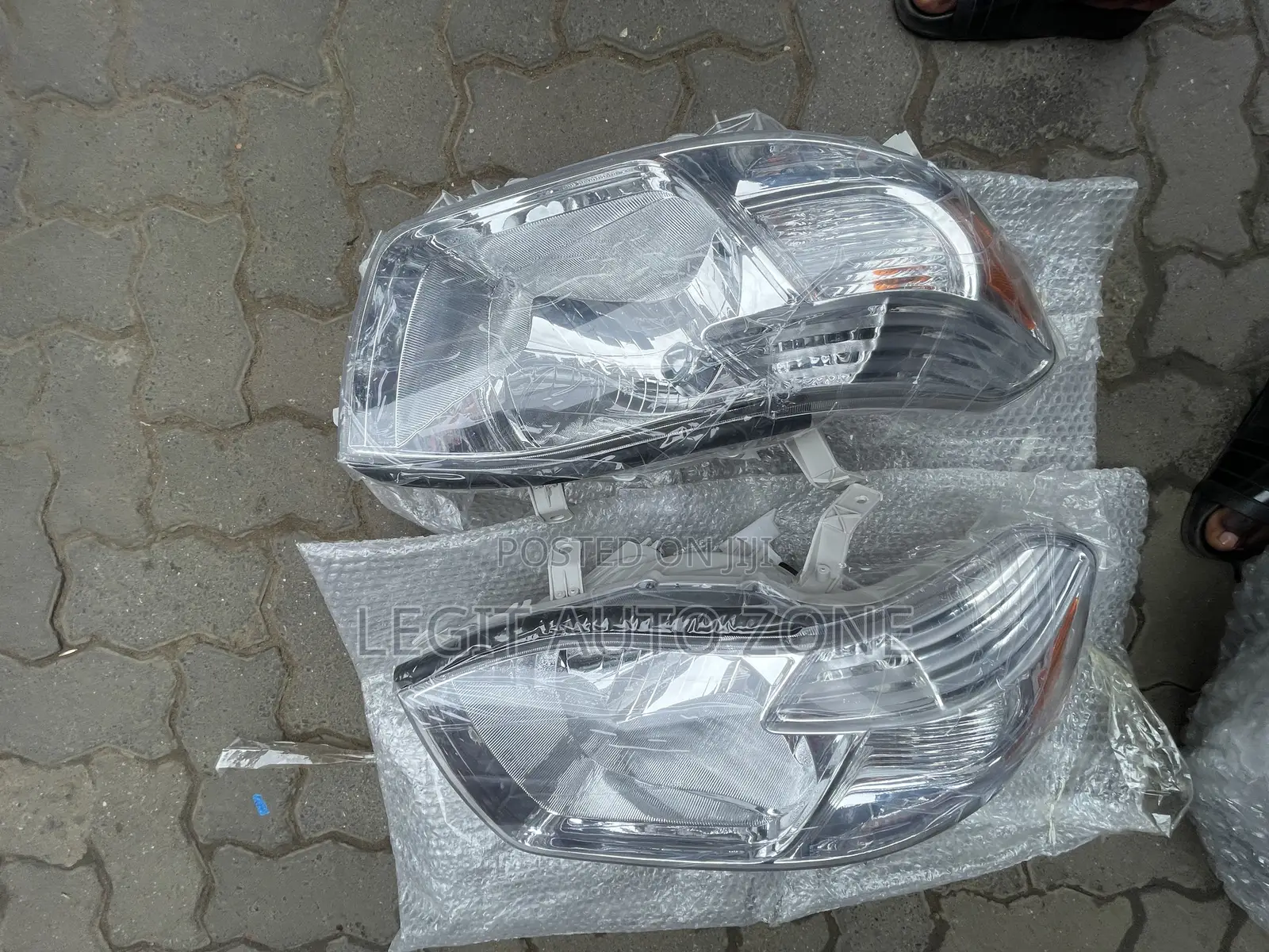 Toyota Highlander 2007,2008,2009,2010 Headlight