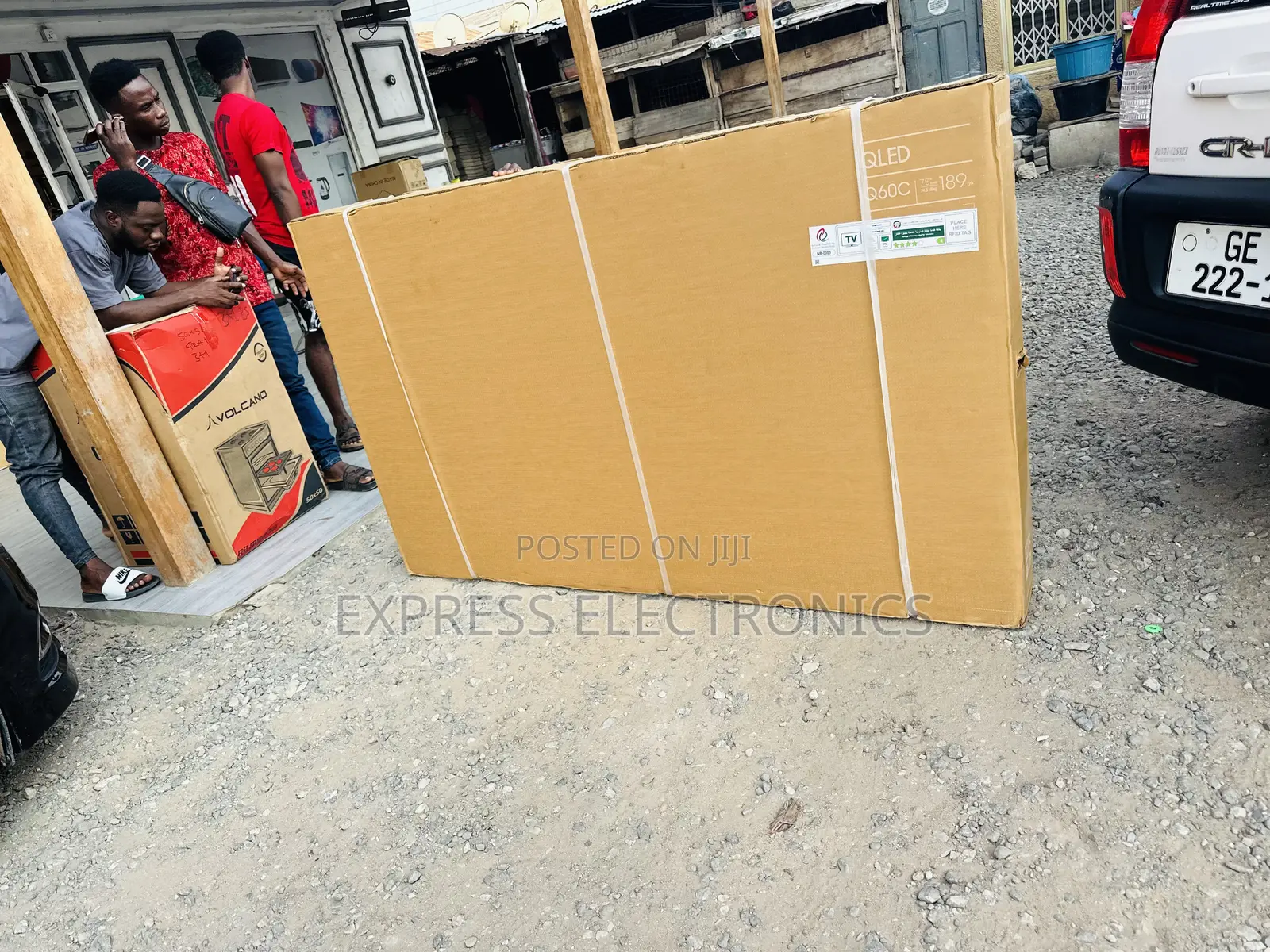Zealous Sleek Slim UHD Smart Samsung 75”Cu8000