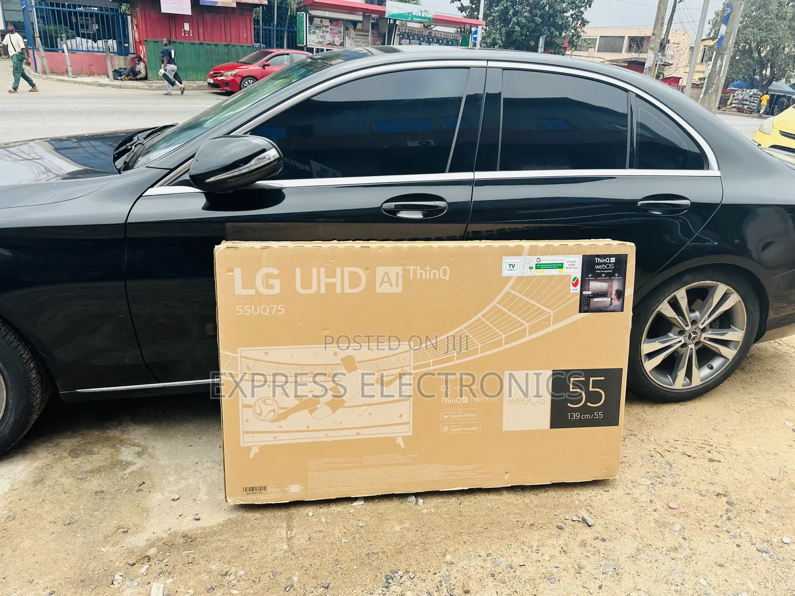 Ultra Modern Thin Display Uhd Smart Lg 55” Ur73