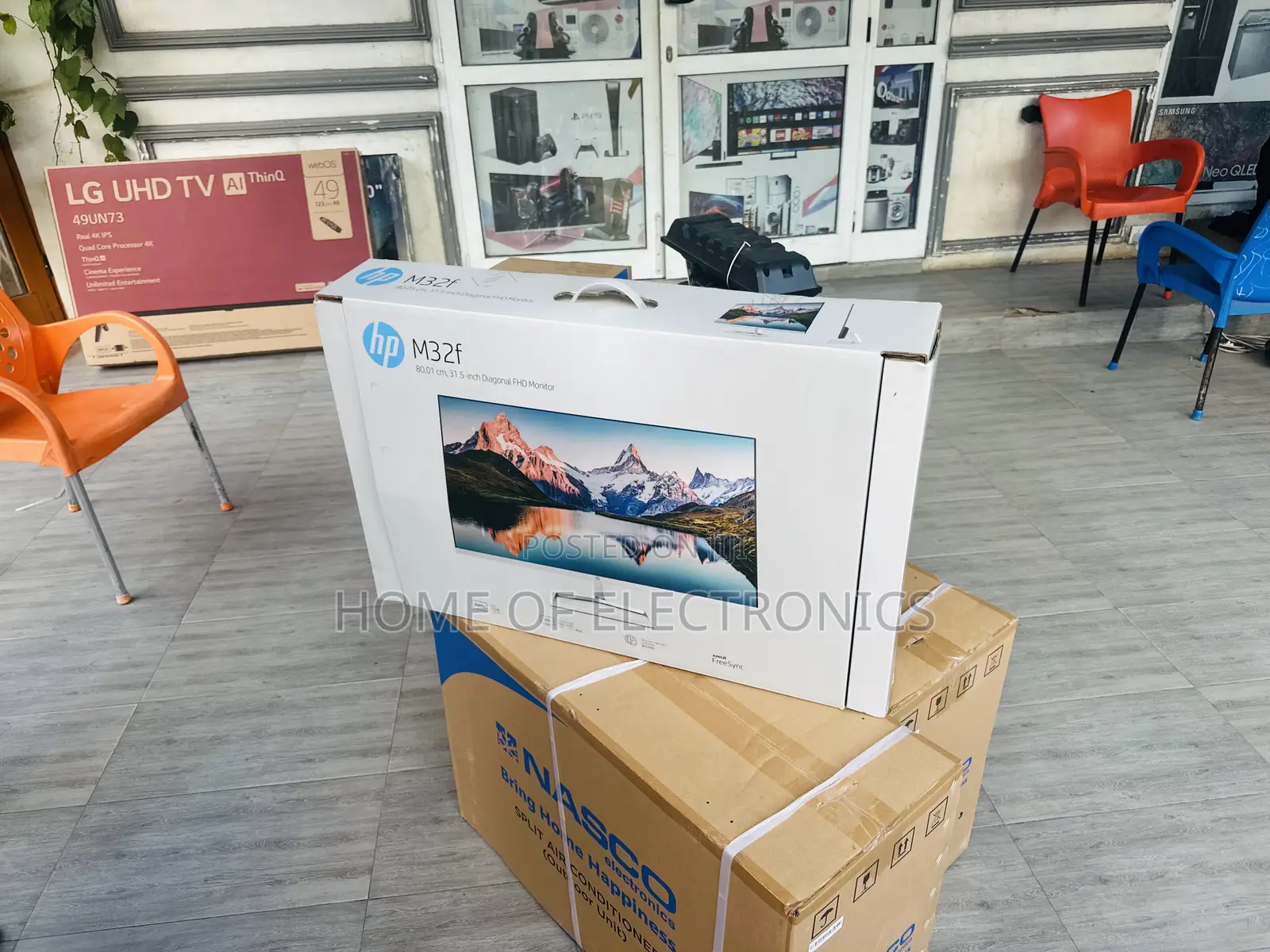 High Definition HP M32F Display Monitor—32 Inches