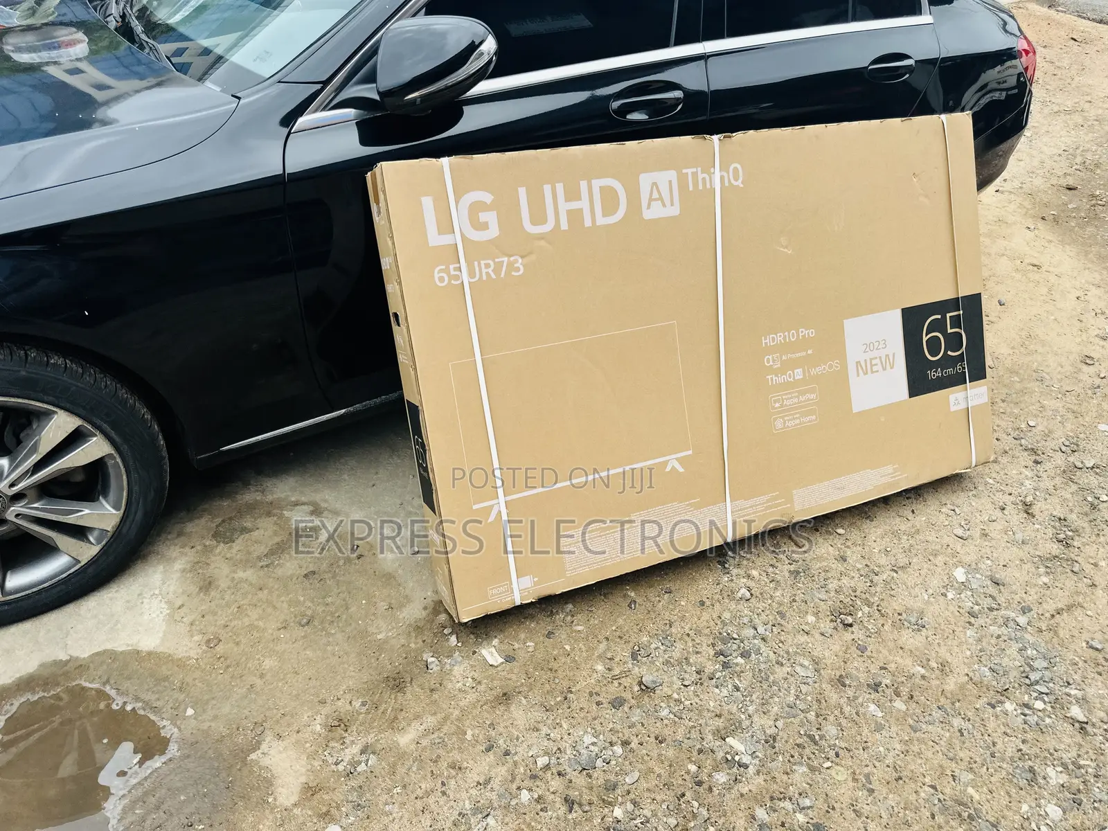 Glossy High Quality UHD Smart LG 65”UR73