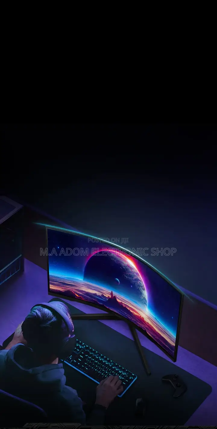 Curved Samsung 27” QHD 16:9 Ratio Gaming Monitor