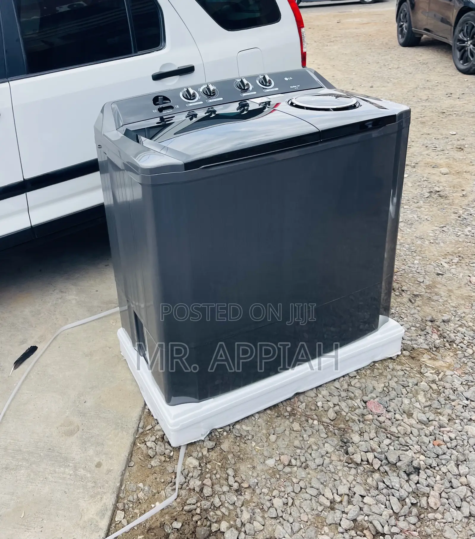 Energy Sufficient LG P1861RWNT 18kg Washing Machine(Gray).