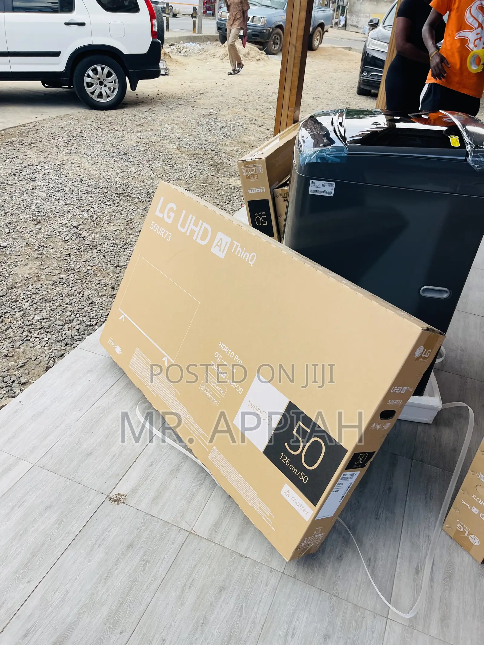 Well Design LG 50ur7300 50 Inch Uhd Smart Television.