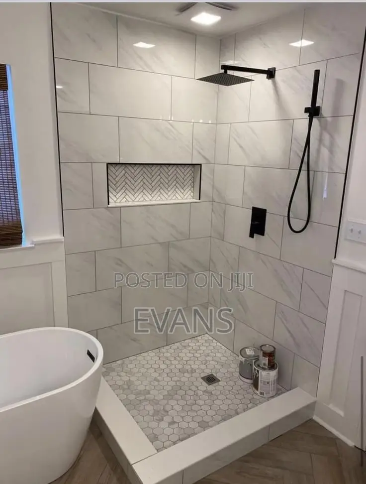 Wall Tiles Installer1
