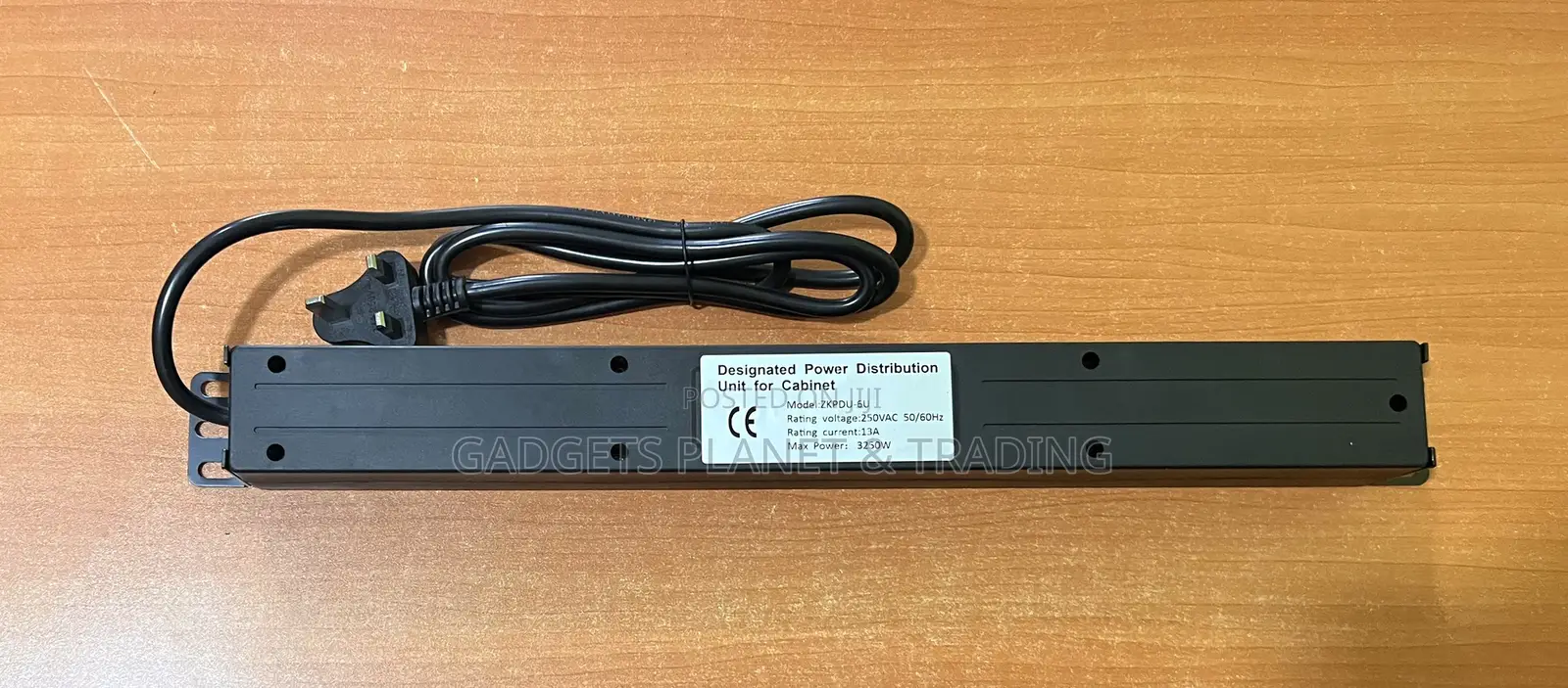 6 Way PUD Rack Power Distribution Unit / UK Extension Board