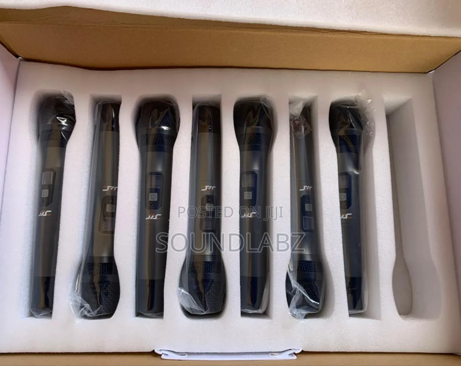 JAC 8in1 Wireless Microphone