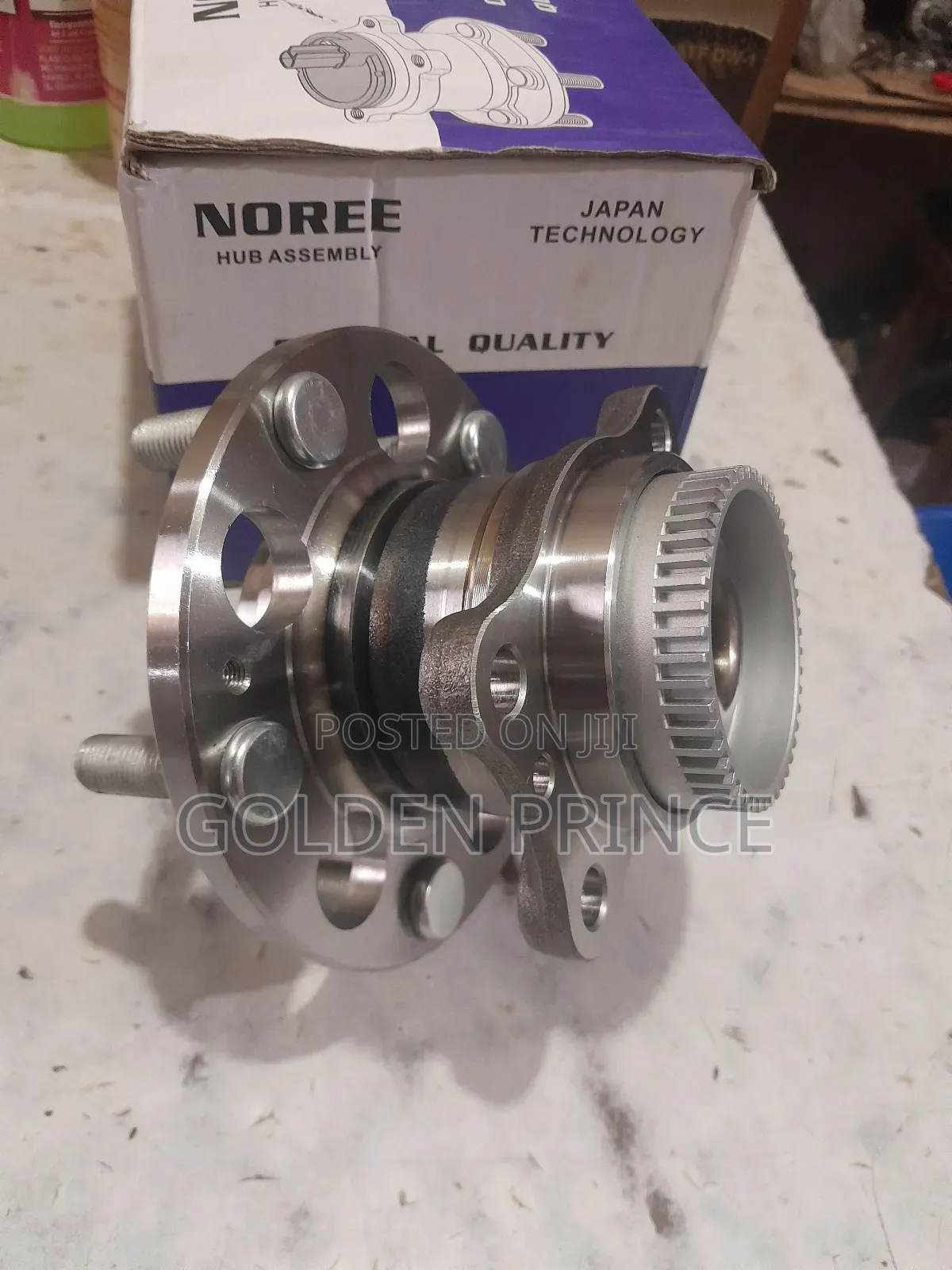 Elantra 2012 Back Wheel Hub (1pc)