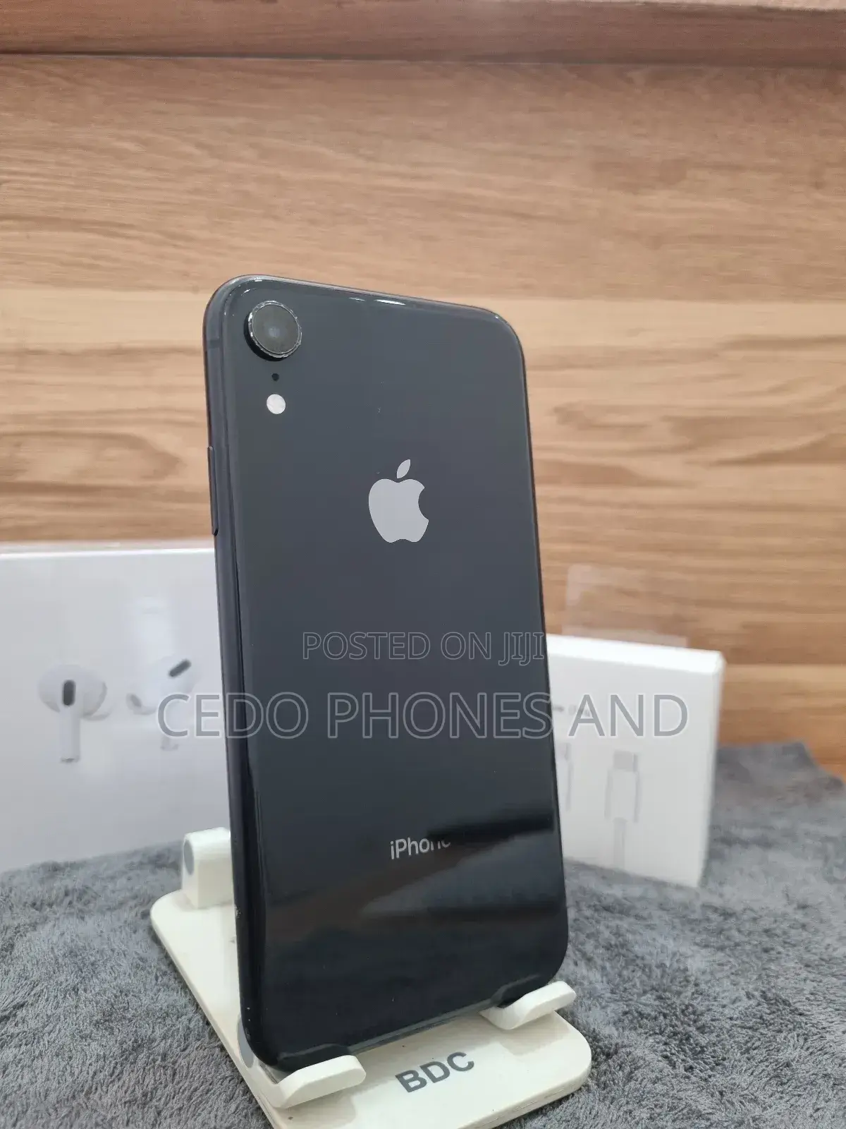 Apple iPhone XR 128 GB Black