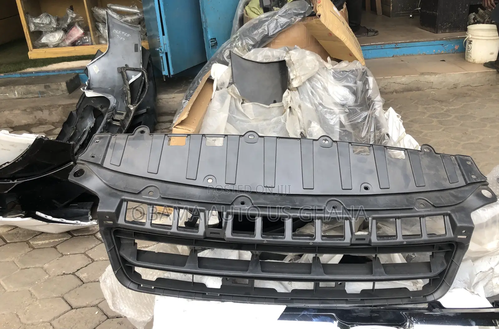 Honda Civic 2009 2010 2011 Bumper Grill Grille Down