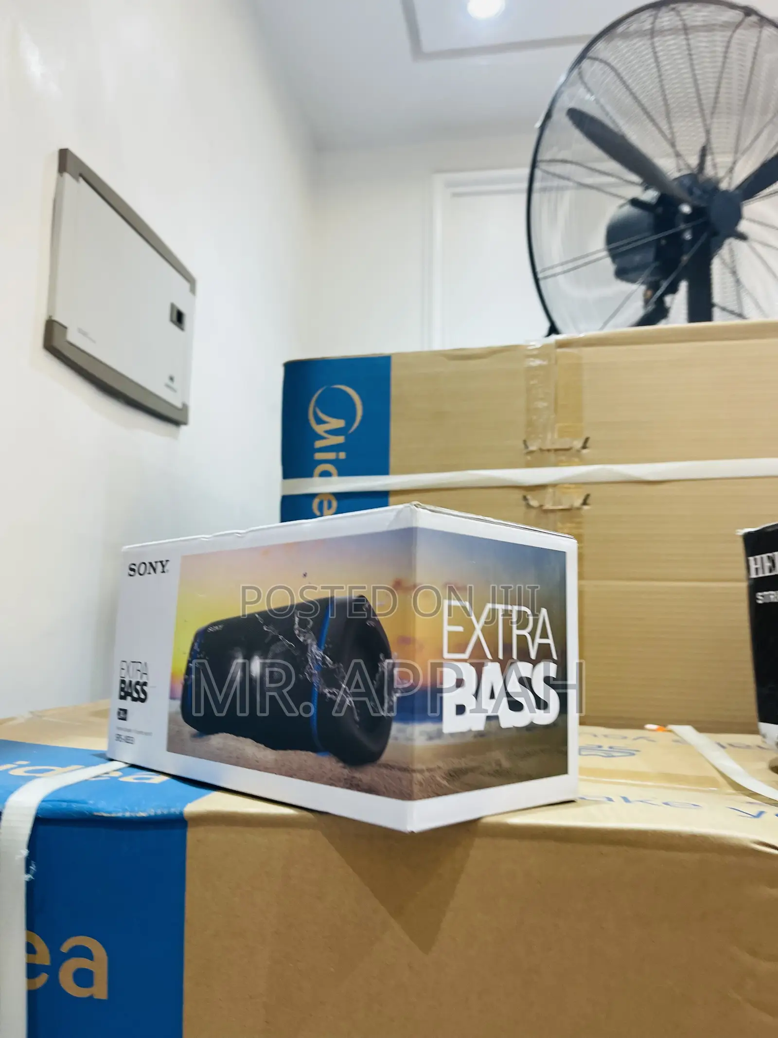 Order Sony SRS-Xb33 Wireless Bluetooth Speaker.