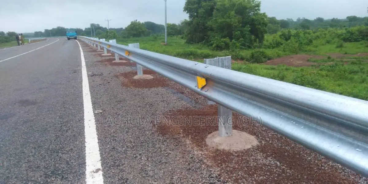 Road Safety Metal Beam Crash Barrier