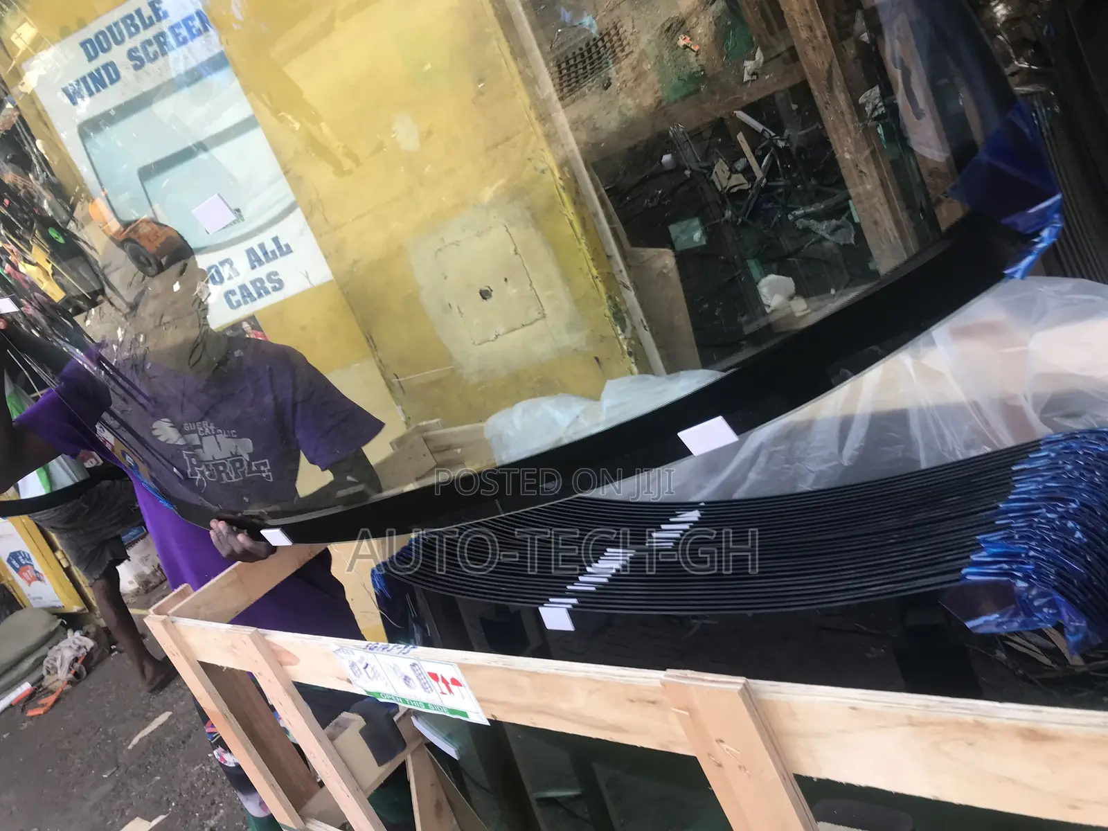 Windscreen for All Cars.