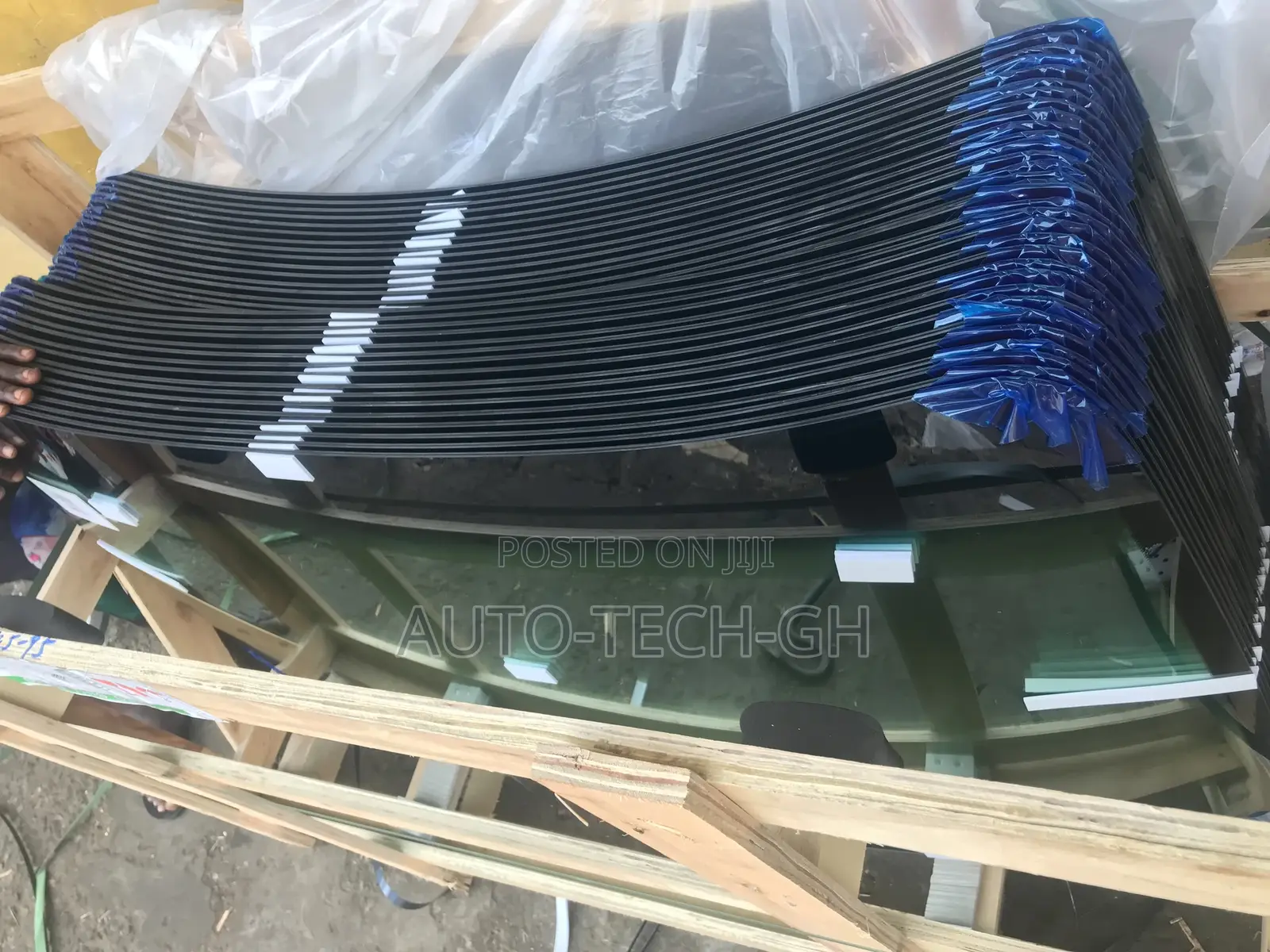 Windscreen for All Cars.