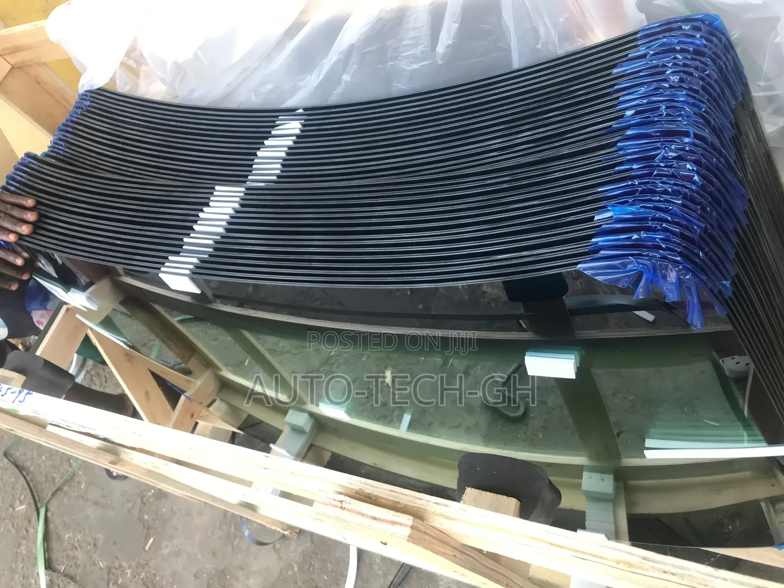 Windscreen for All Cars.