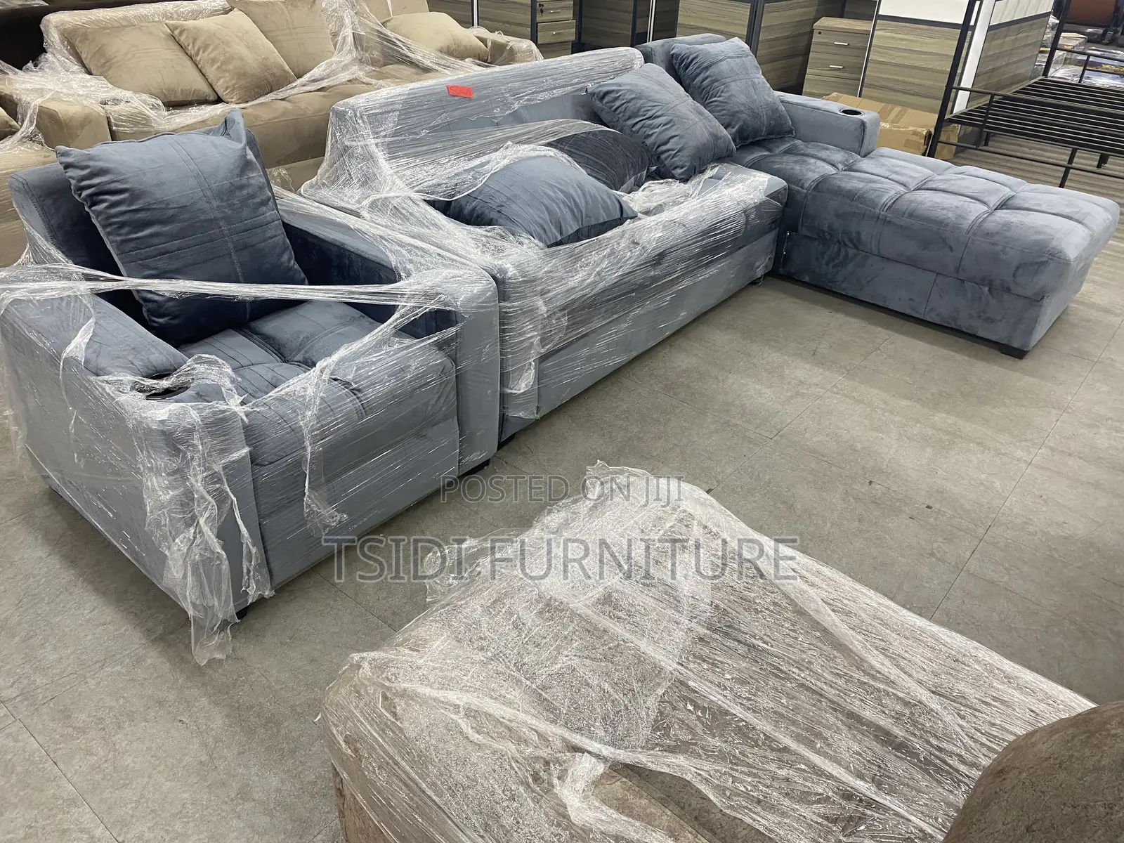 Classic L Shape Sofa With Single