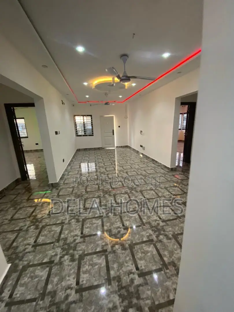 4bdrm Apartment in Adenta for rent
