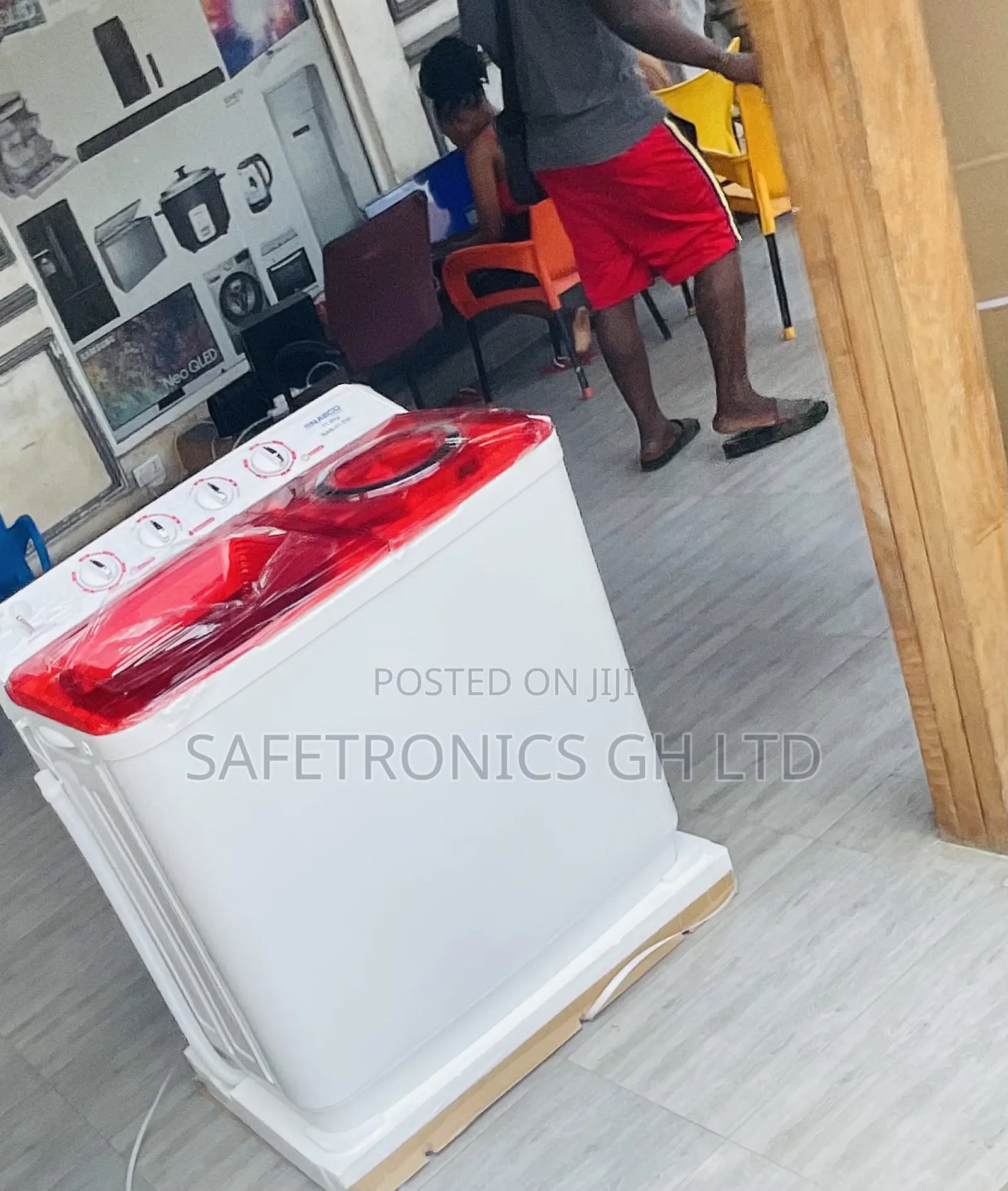 Grab White:Red Nasco 11kg Topload Semi Auto Washingmachine