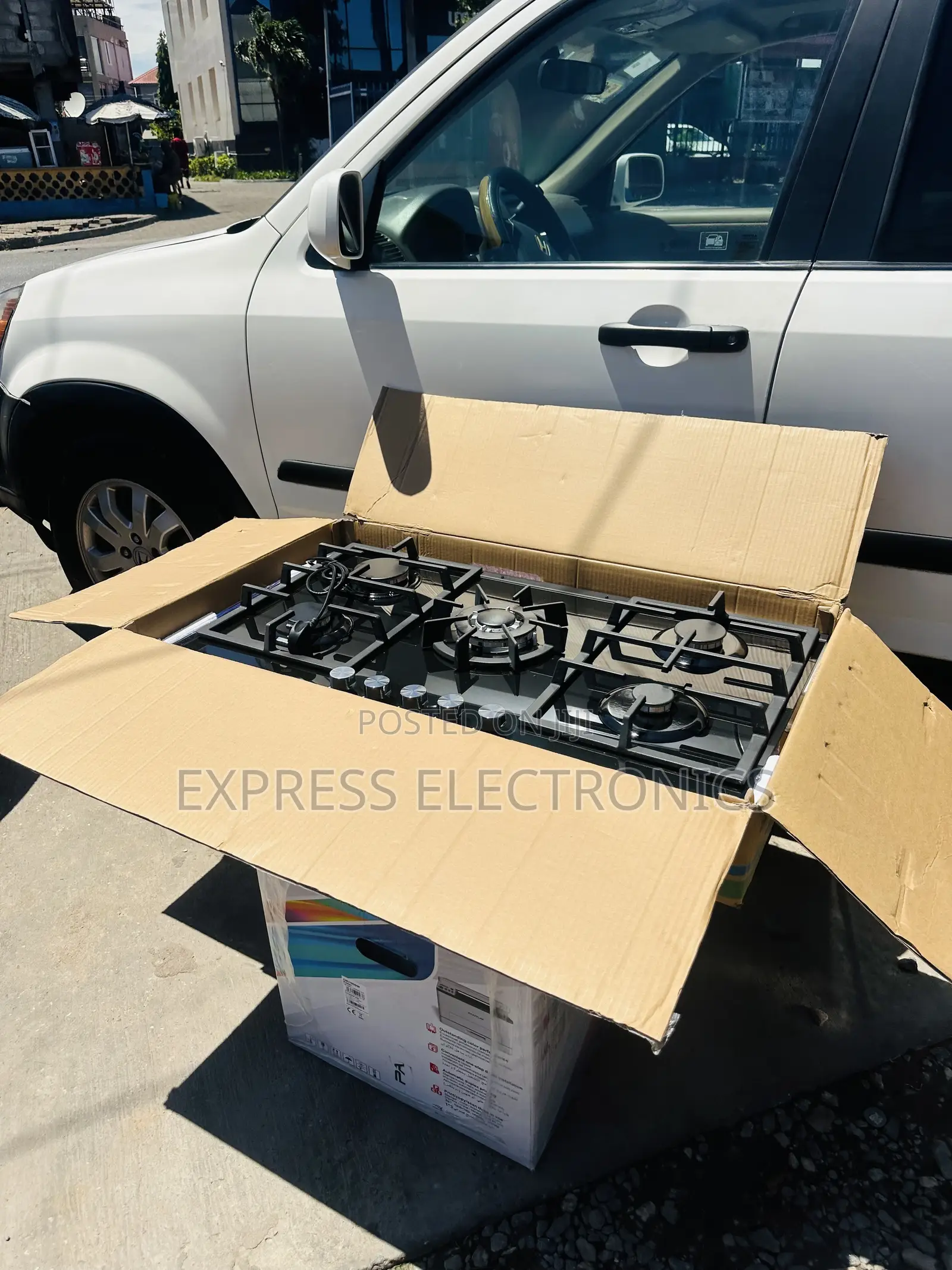 Kenwood 90 Cm 5 Gas Burner Auto Ignition Touch Ciramic