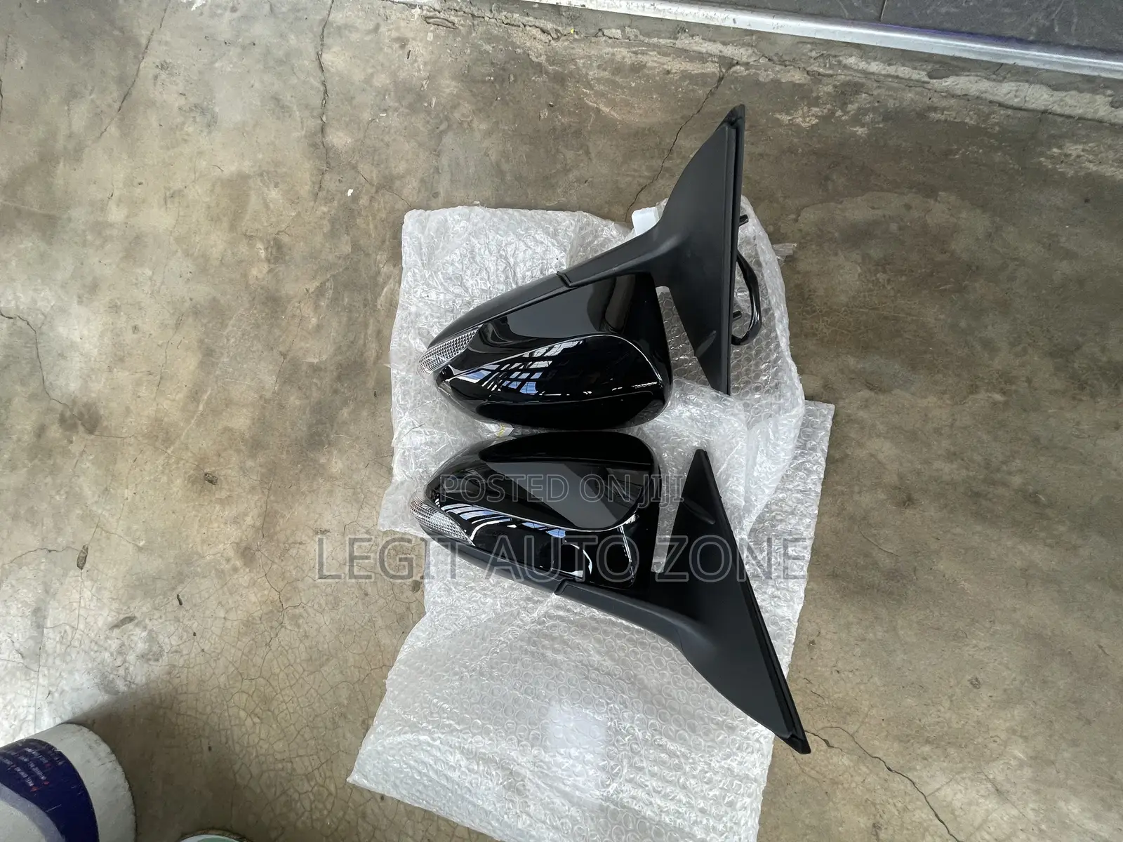 Toyota Camry Spider Side Mirrors