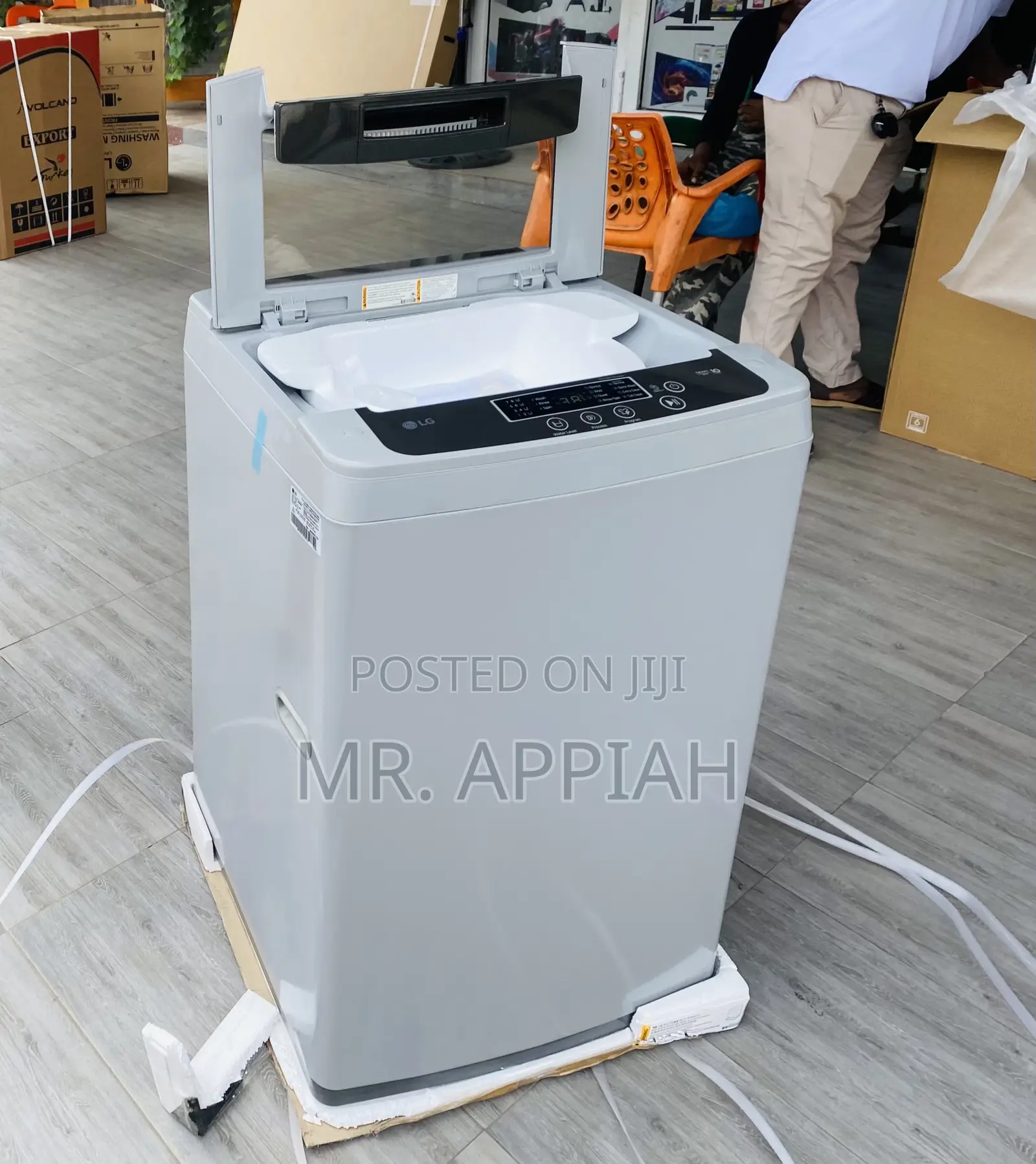 Well Design LG T8585NDHV 8kg Fully-Auto Washing Machine.