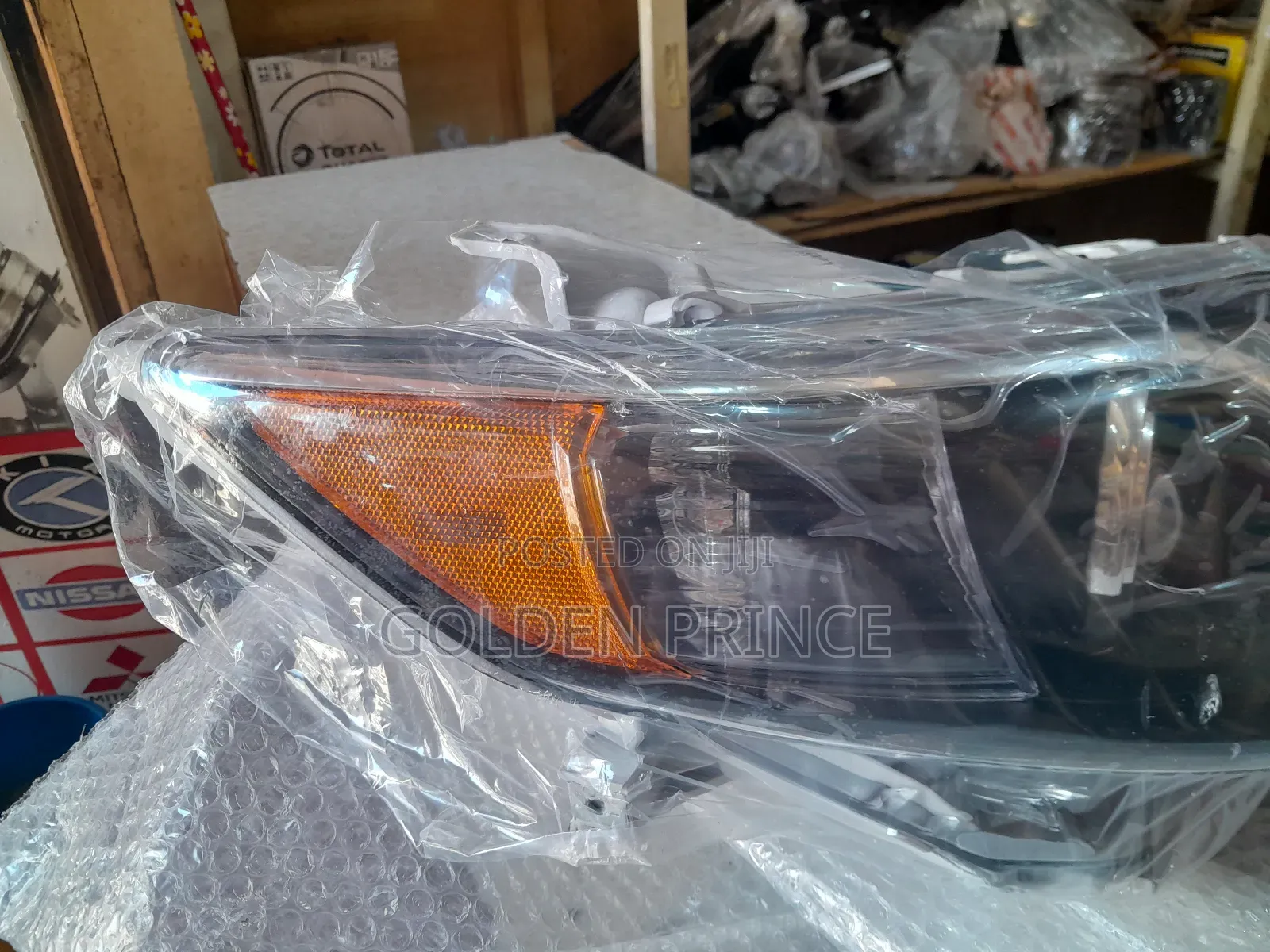 Camry Spider 2012-2014 Headlight (Inside Black Type) 2pcs