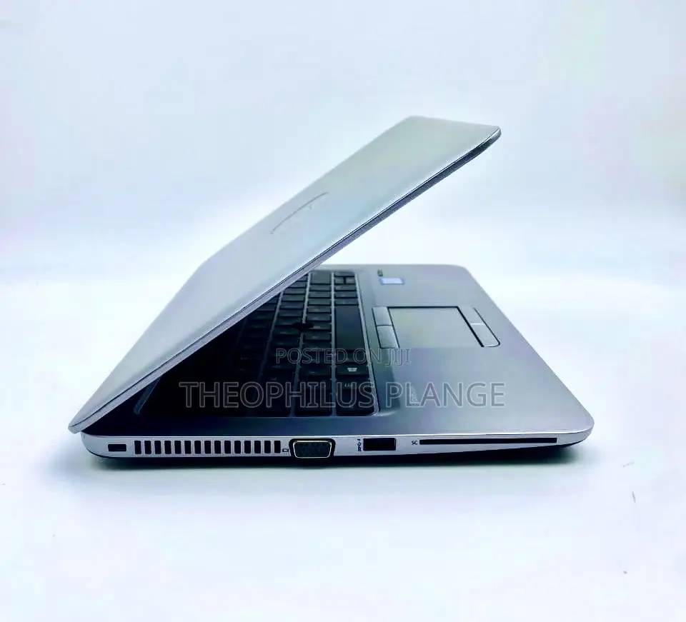 New Laptop HP EliteBook 820 G3 8GB Intel Core i5 SSD 128GB