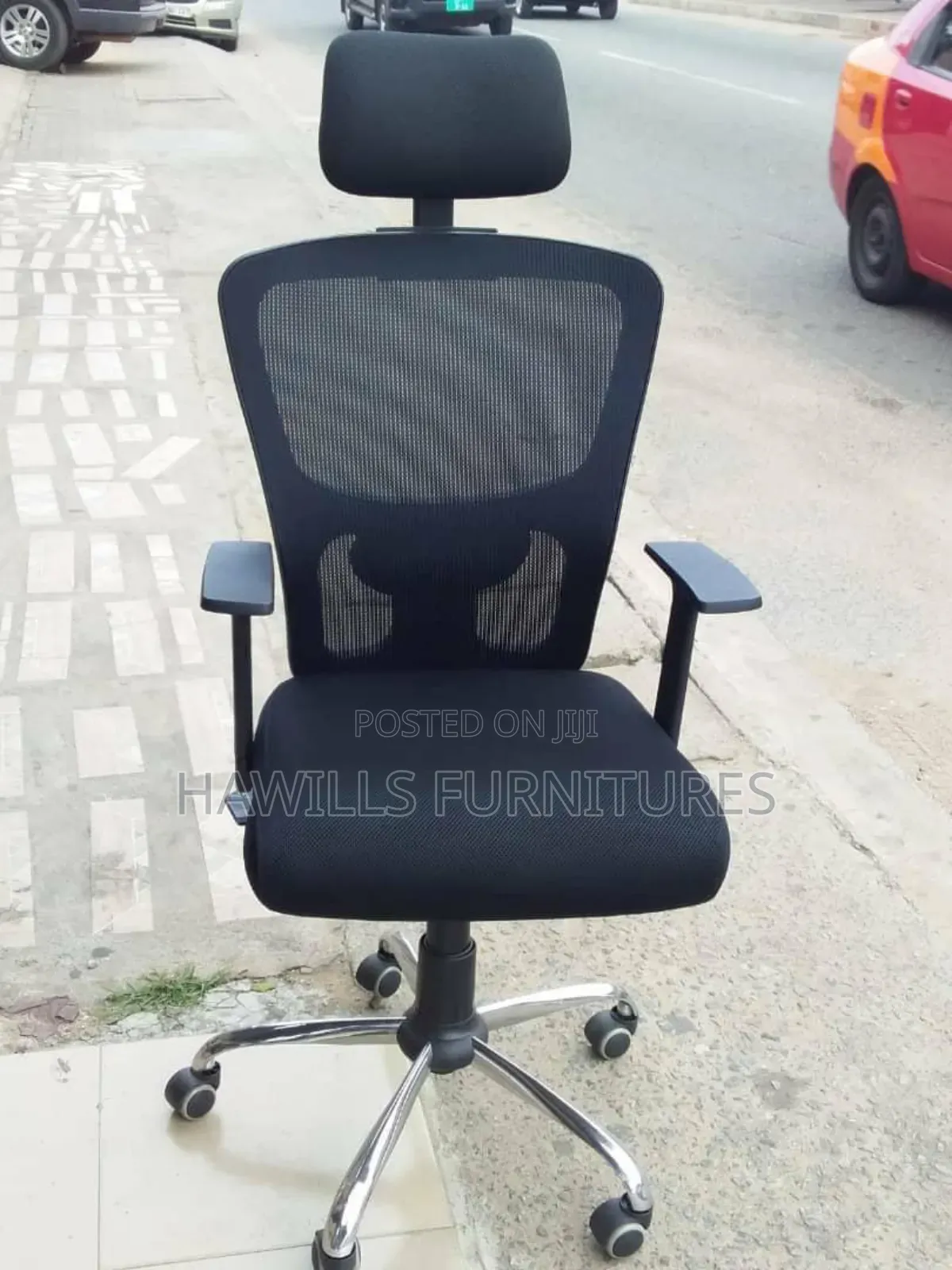 Visitors Chair/ Swivel