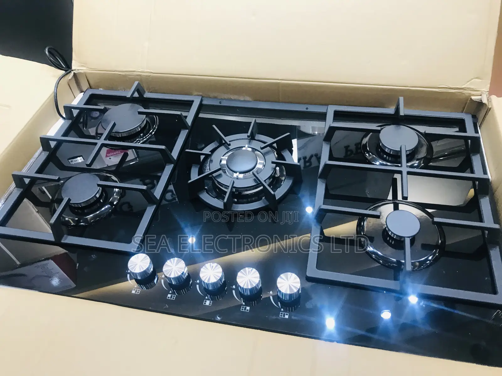 Inbuilt Kenwood 5 Burner Auto Ignition Ceramic Cooker