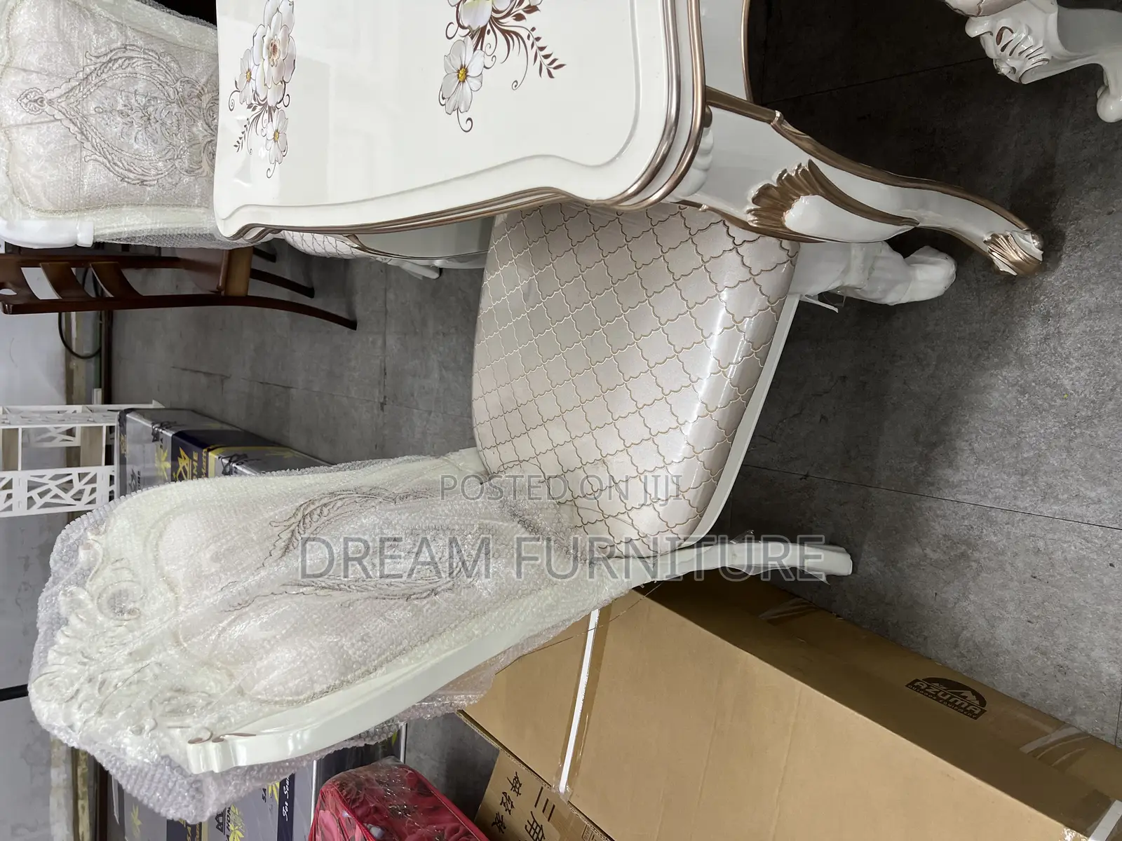 Royal Dining Set(Imported)