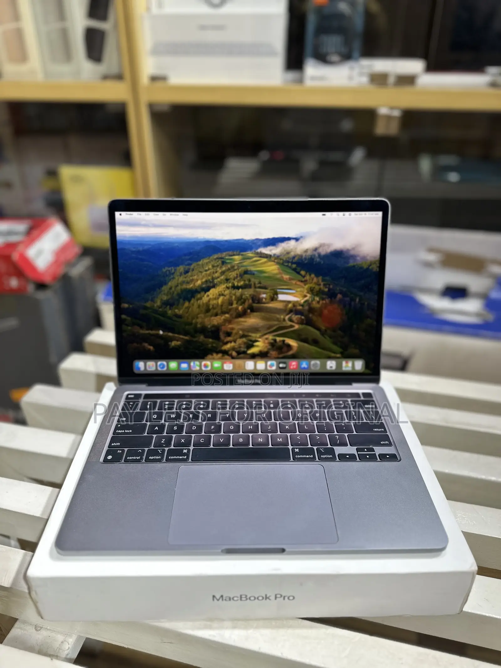 Laptop Apple MacBook Pro 2020 M1 8GB Apple M1 SSD 512GB
