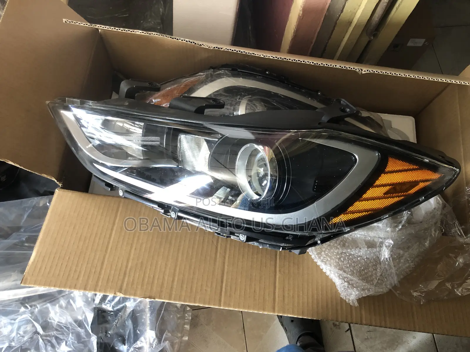 Hyundai Elantra 2017,2018 Headlight