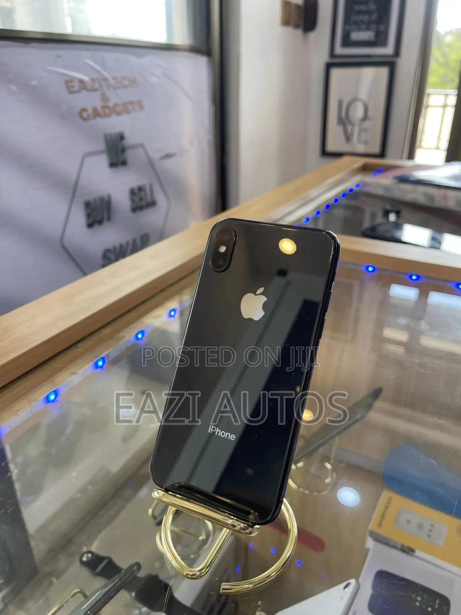 Apple iPhone X 64 GB Black