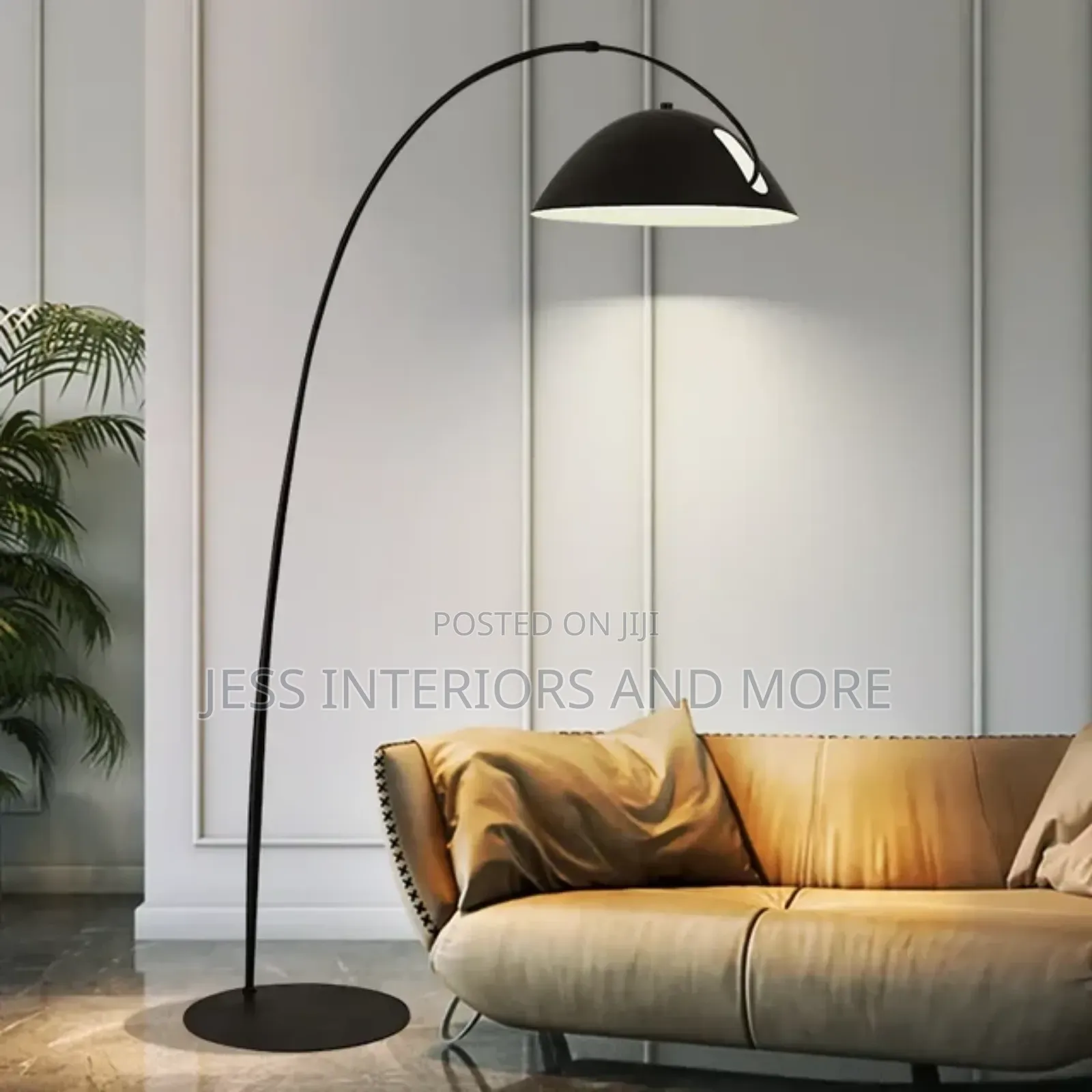 Floor Lamp (Black)