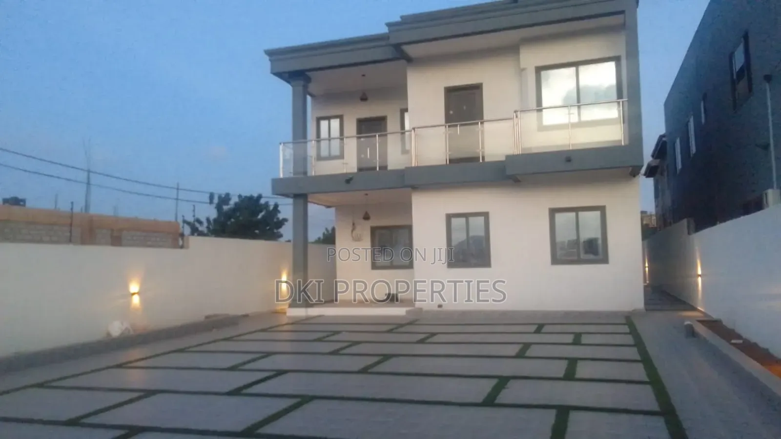 4bdrm House in Dki Properties, New Legon for sale