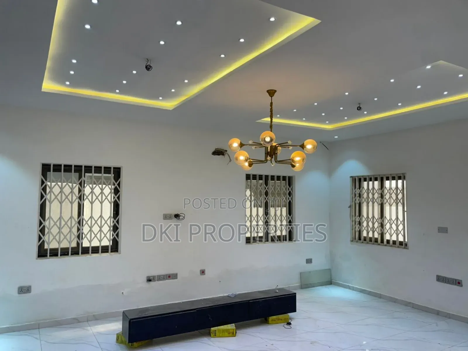4bdrm House in Dki Properties, New Legon for sale