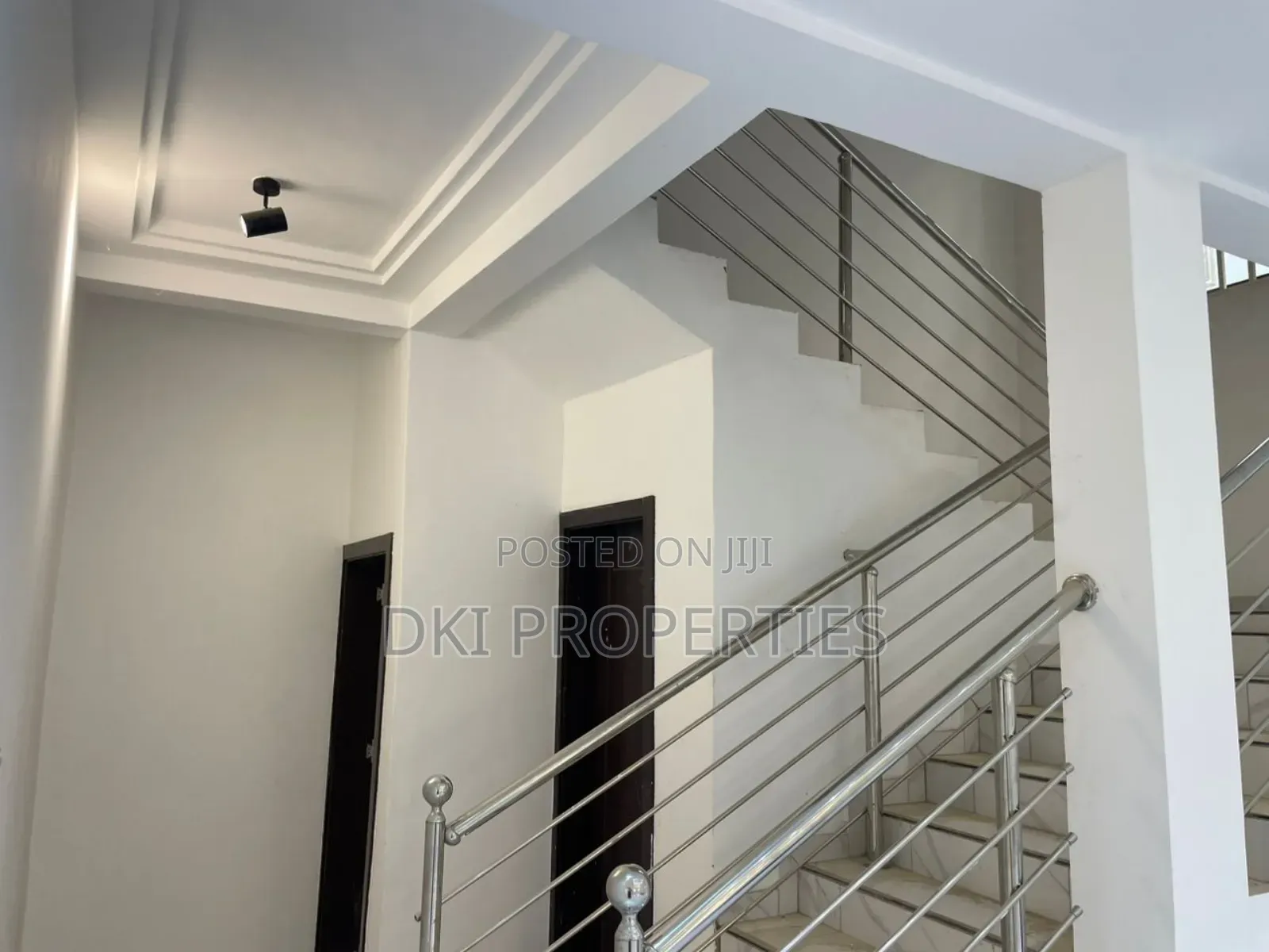 4bdrm House in Dki Properties, New Legon for sale